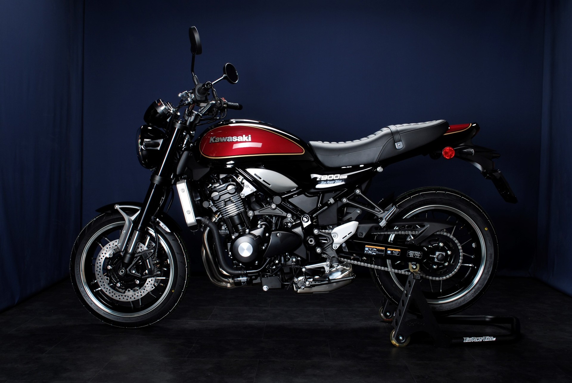 KAWASAKI Z 900 RS MY23-image-9