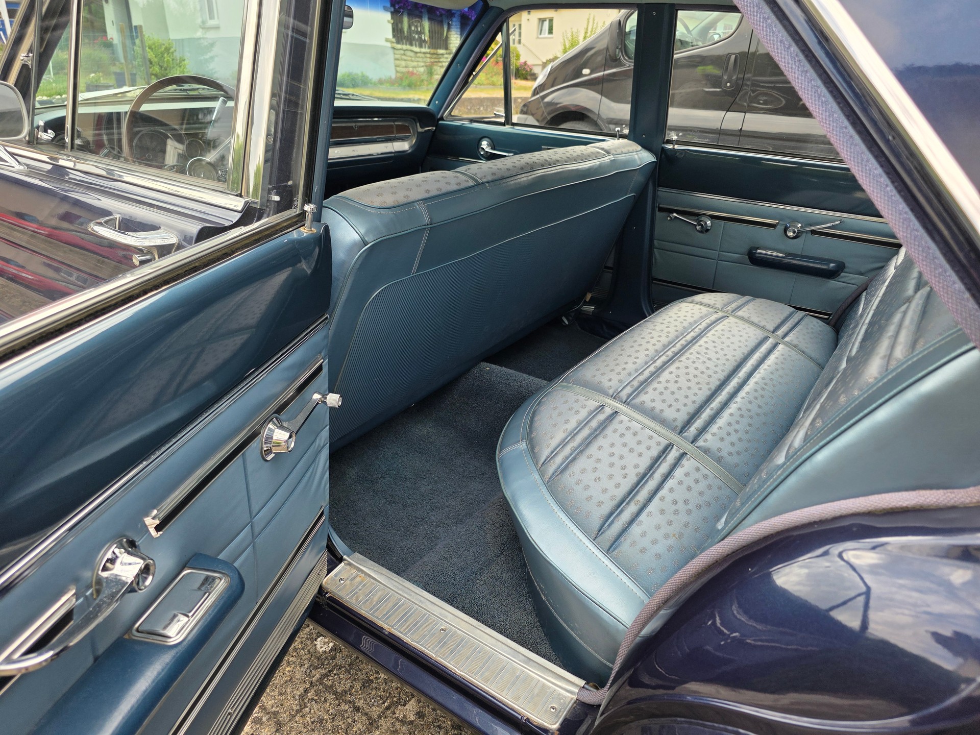 MERCURY Comet Caliente Lowrider-image-9