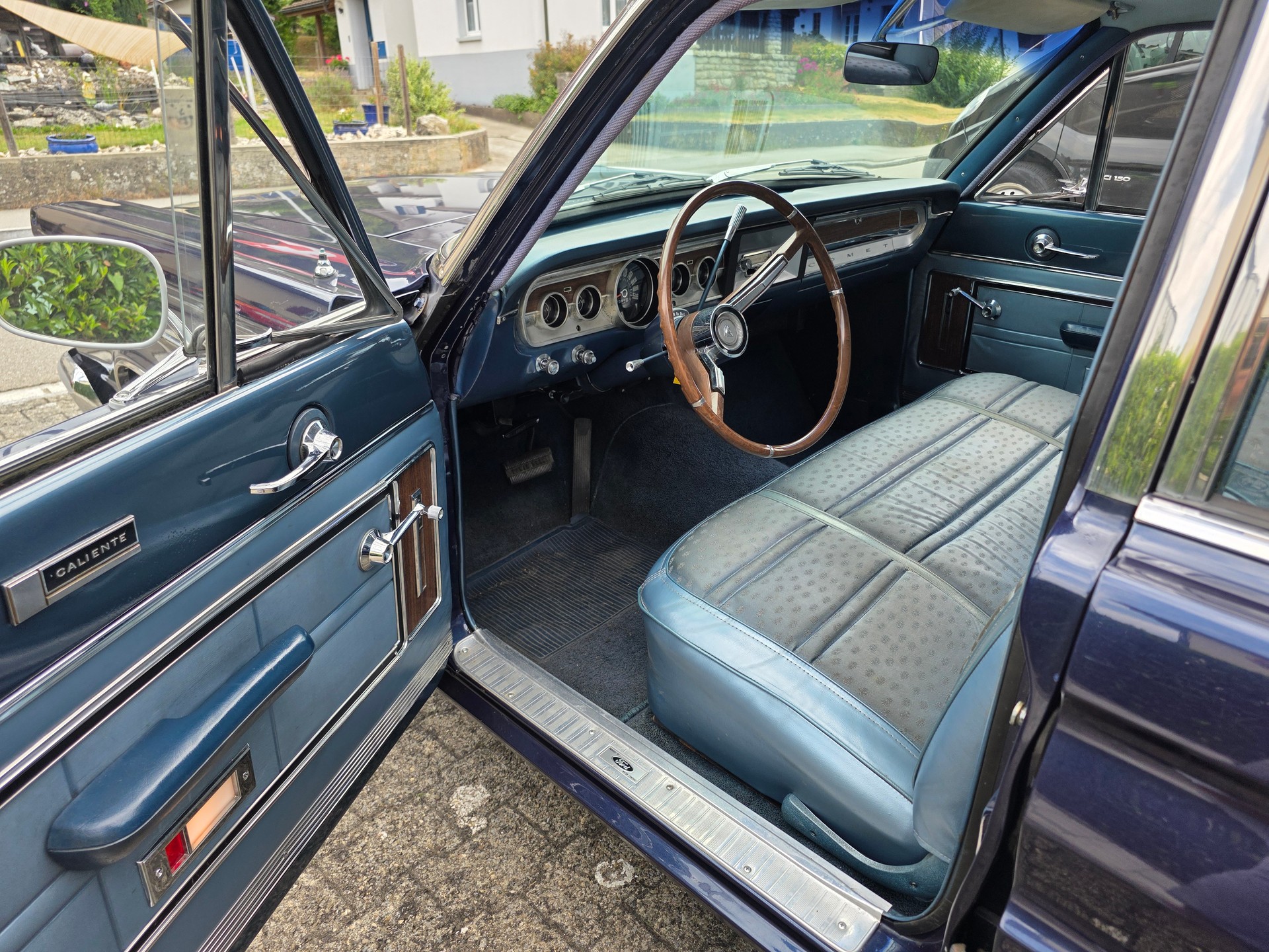 MERCURY Comet Caliente Lowrider-image-11