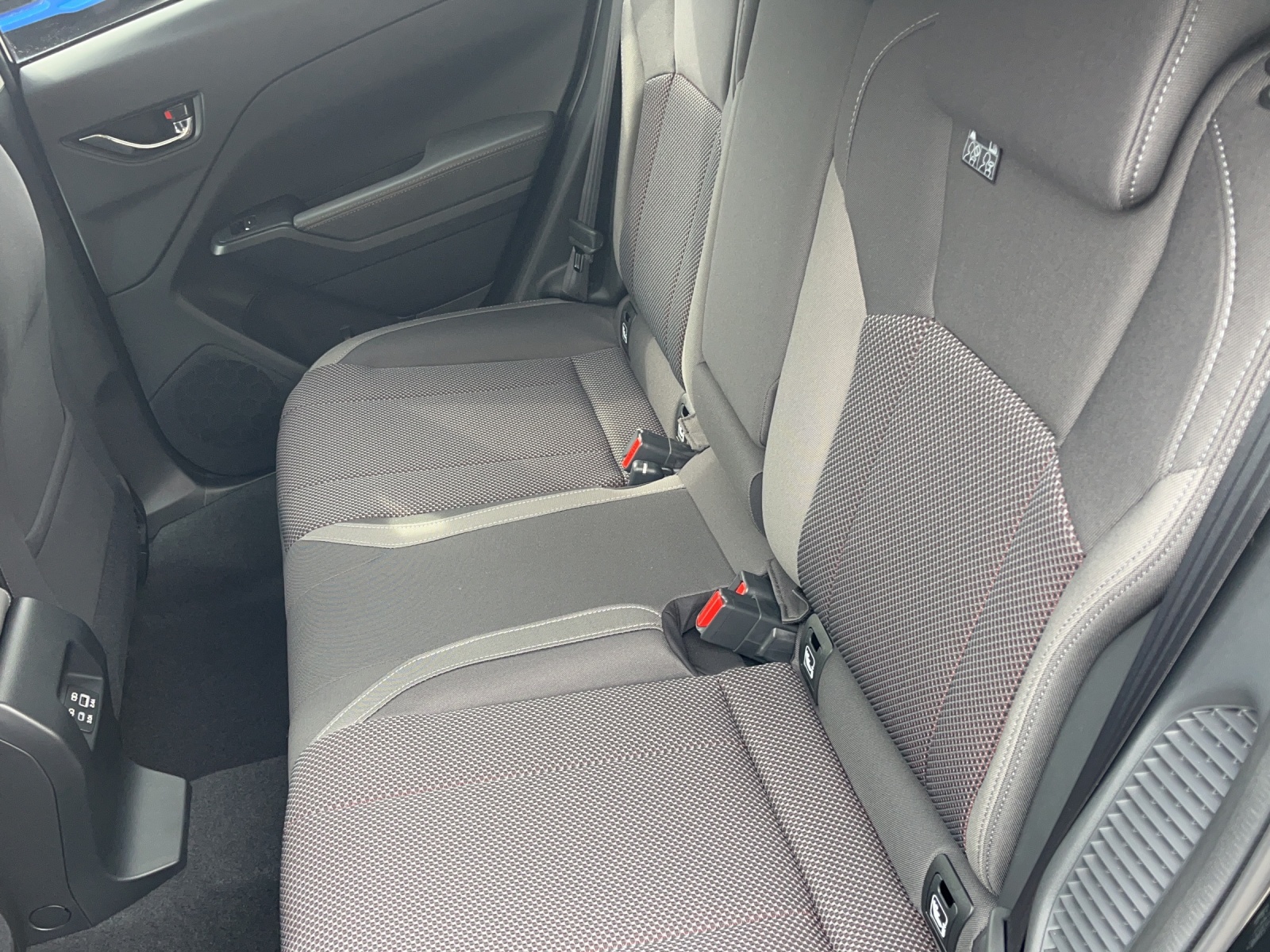 SUBARU Impreza 2.0 e-Boxer Swiss Plus AWD Lineartronic-image-13