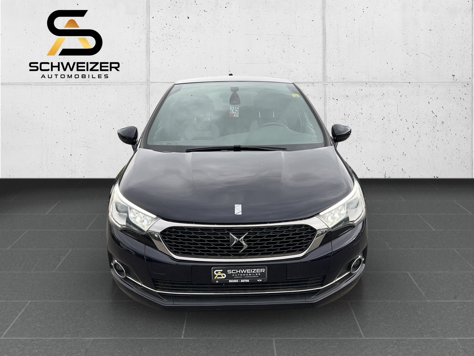 DS AUTOMOBILES DS 4 Crossback 1.2 Pure Tech SO Chic-showroom-element-2