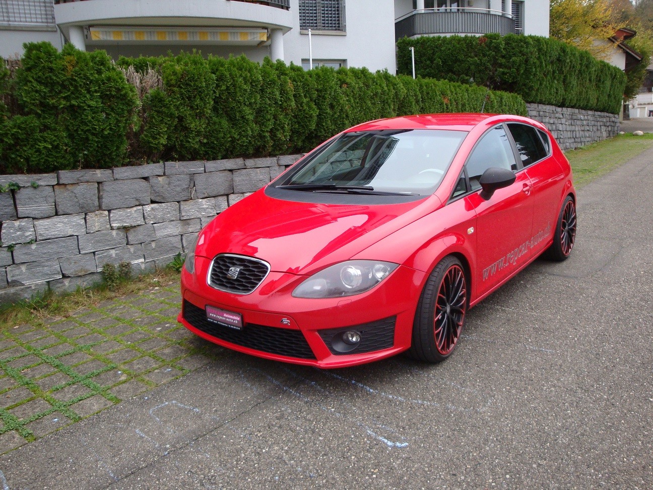 SEAT Leon 2.0 TDI FR-showroom-element-2
