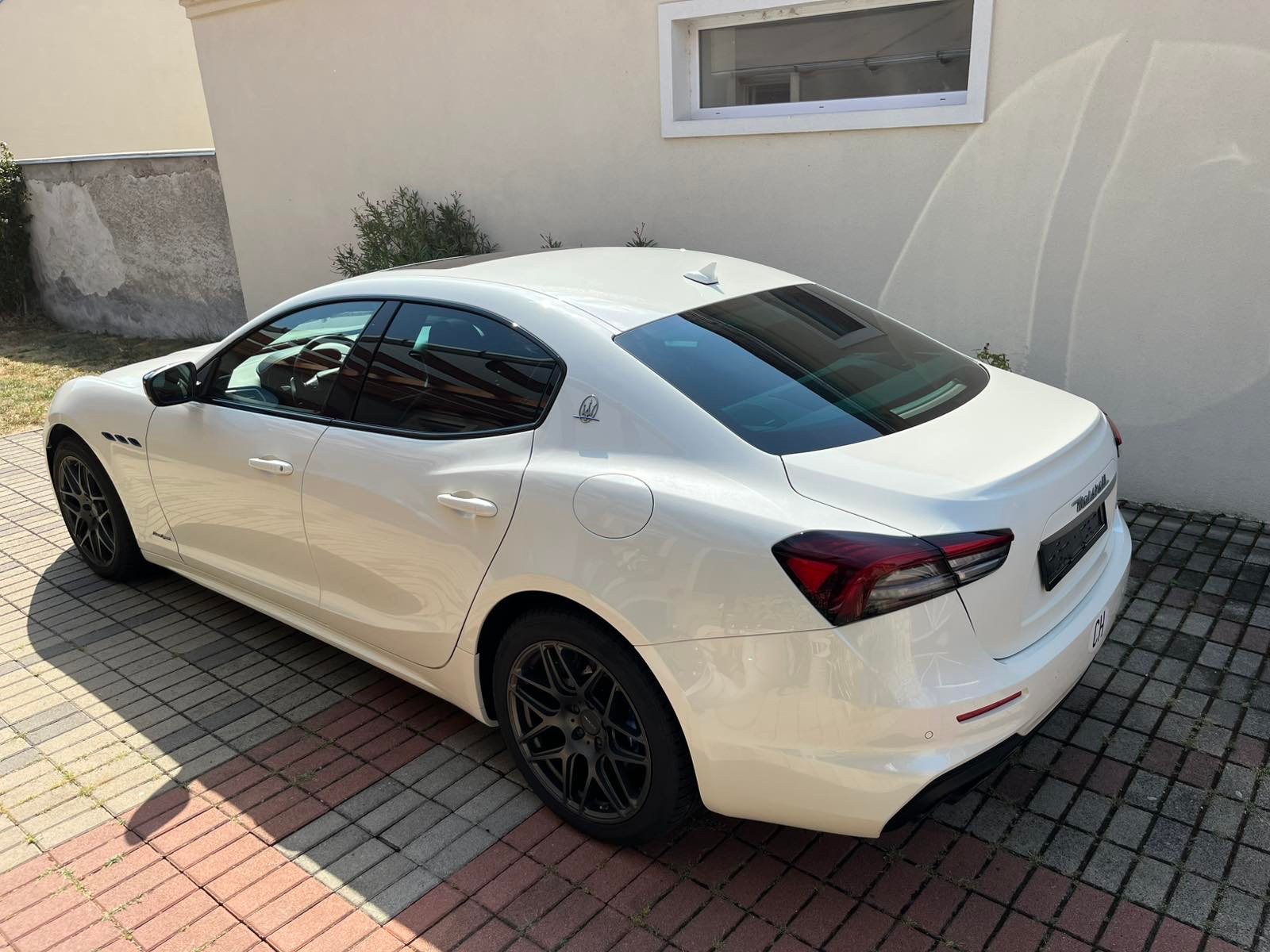 MASERATI Ghibli 2.0 Hybrid GranSport Automatica-image-1
