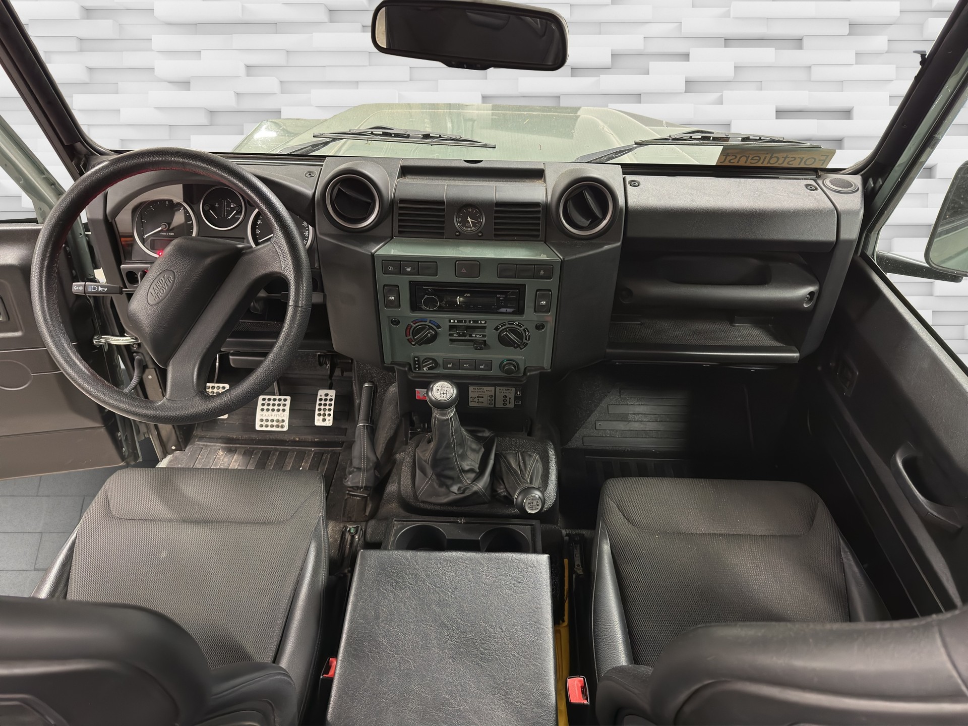 LAND ROVER Defender 90 2.2 TD4 Soft Top-image-5