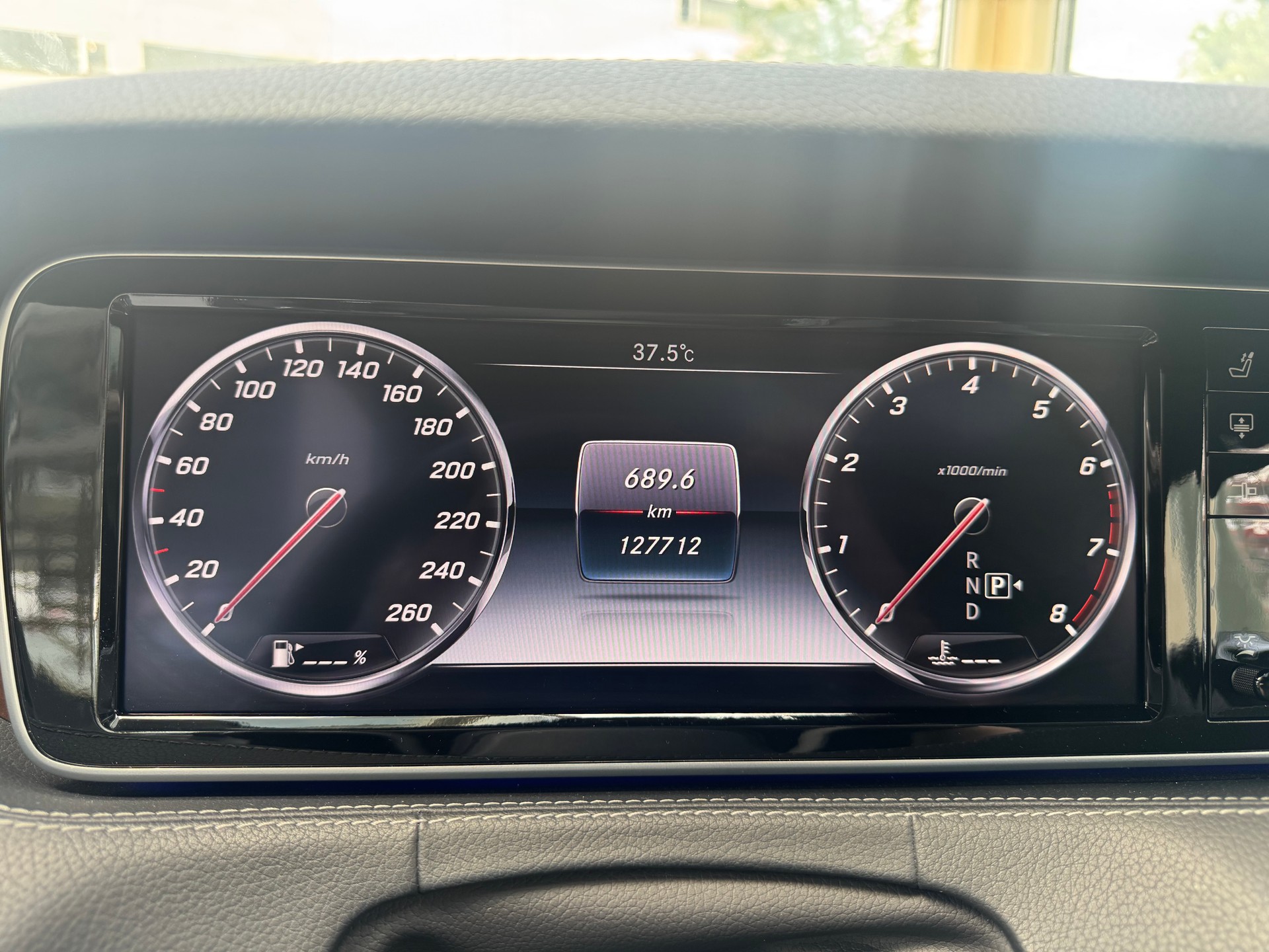 MERCEDES-BENZ S 500 Coupé 4Matic 7G-Tronic AMG Line-image-11