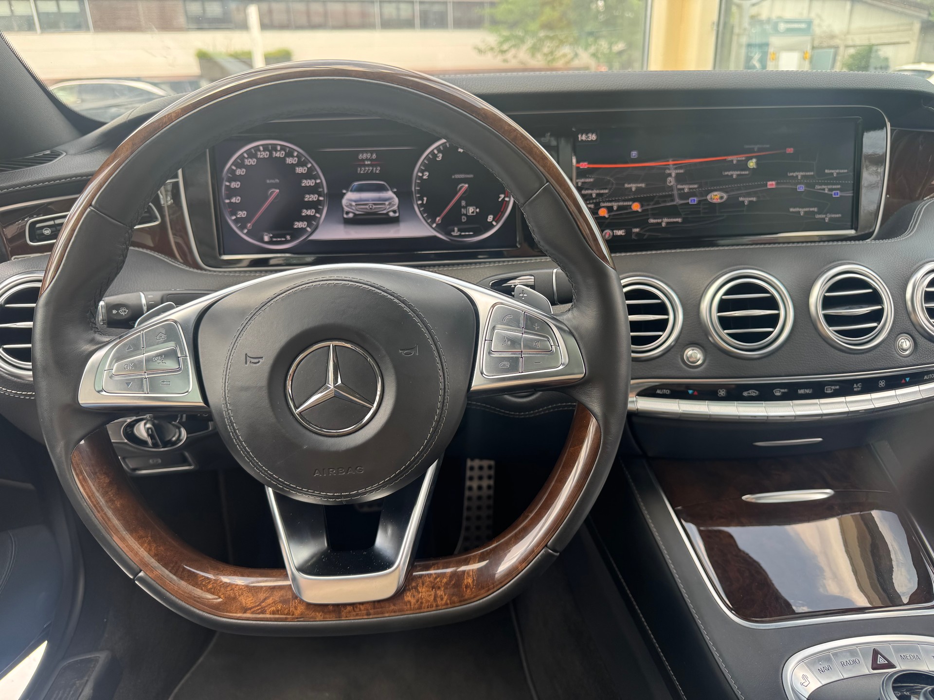 MERCEDES-BENZ S 500 Coupé 4Matic 7G-Tronic AMG Line-image-9