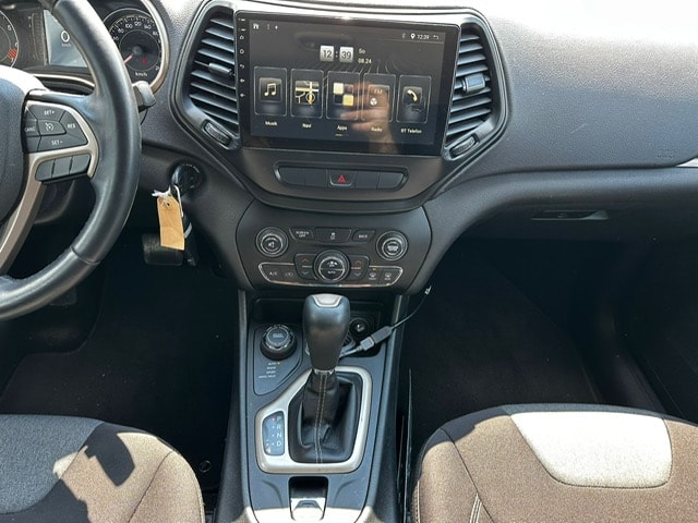 JEEP CHEROKEE-image-10