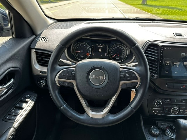 JEEP CHEROKEE-image-9