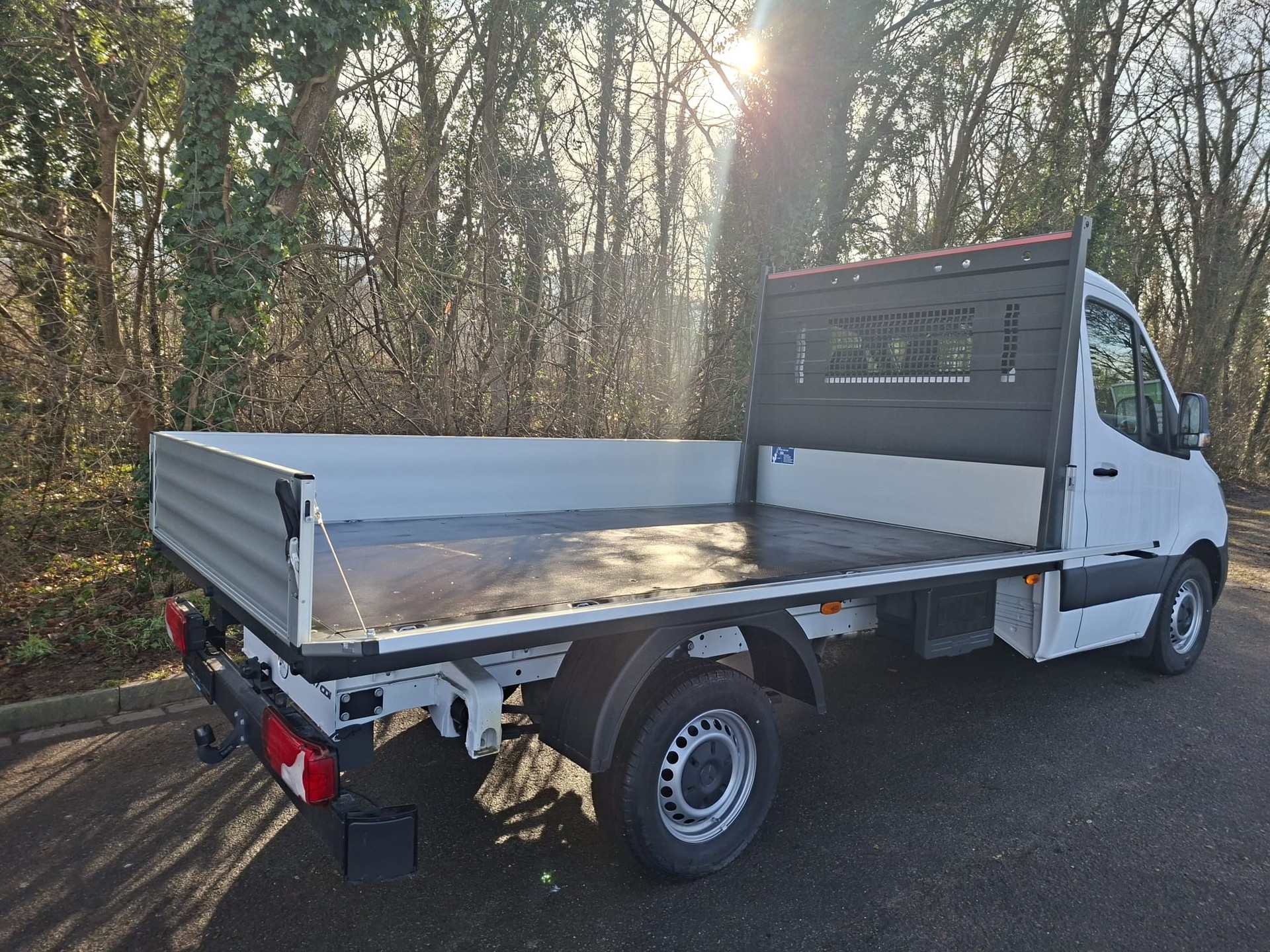 MERCEDES-BENZ Sprinter 317 CDI Standard 9G-TRONIC-showroom-element-3