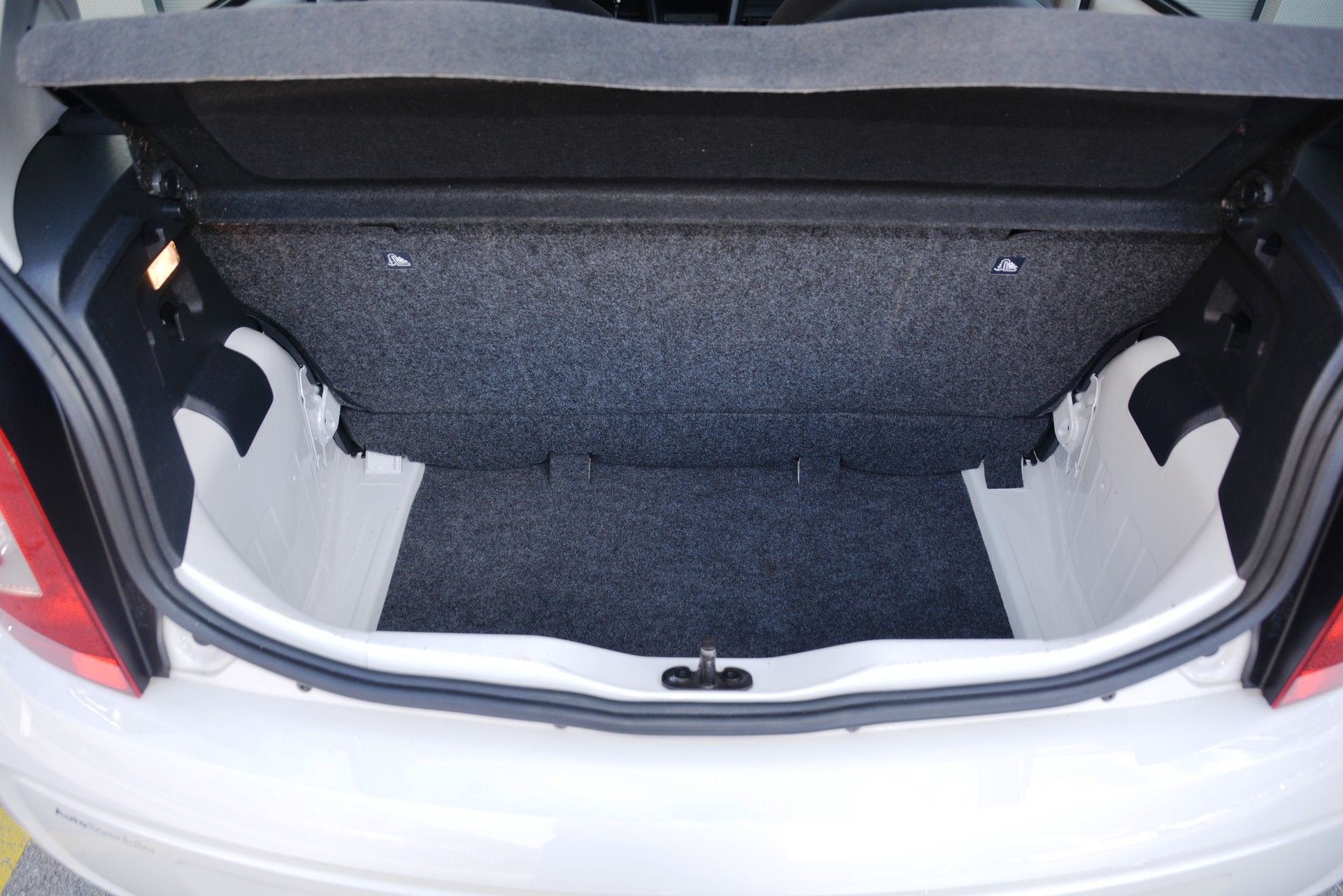 VW Up 1.0 move up-image-14