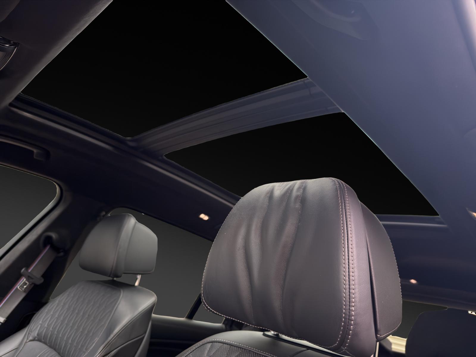 BMW X7 xDrive 48V 40i Steptronic-image-19
