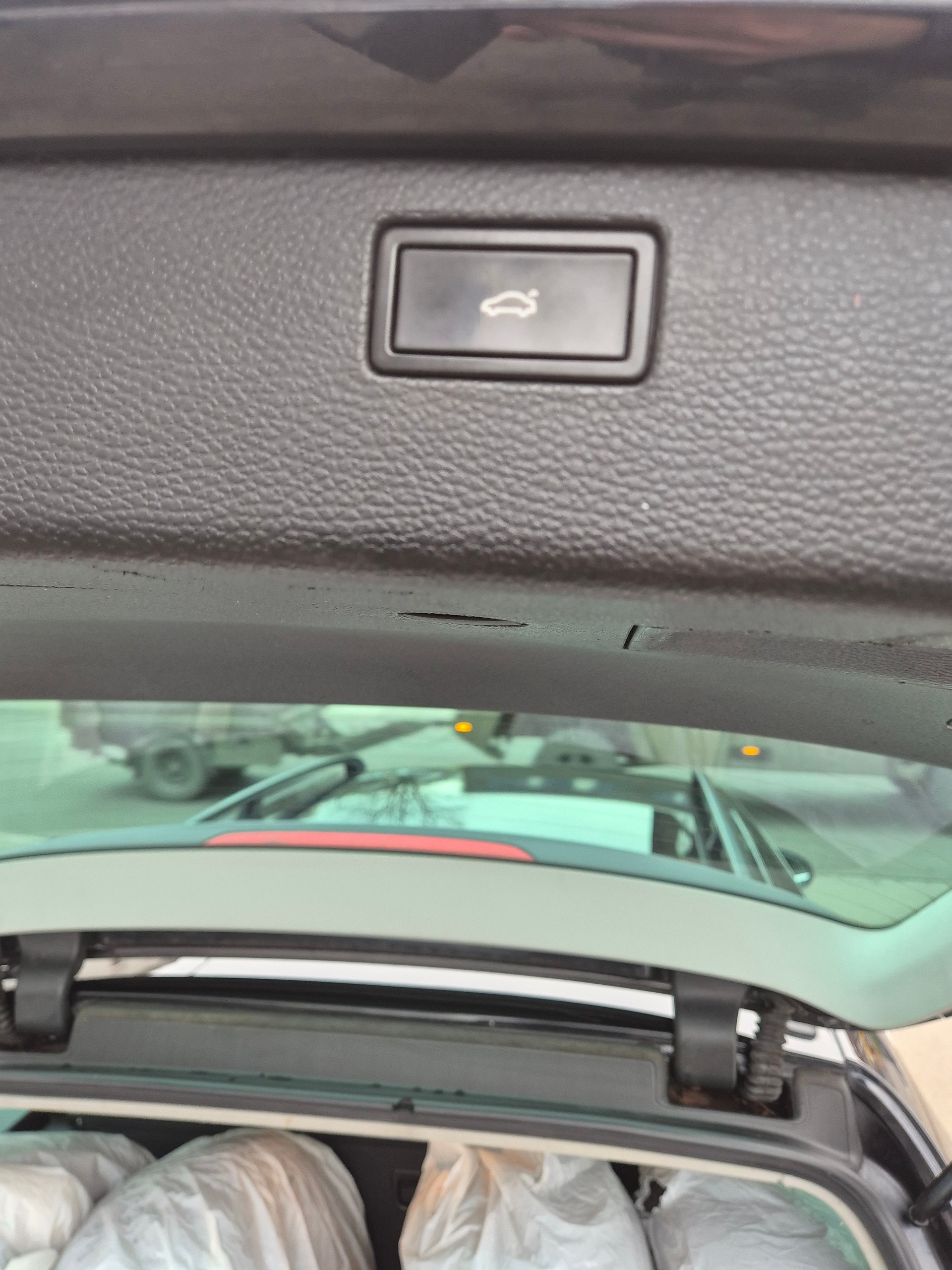 VW Passat Variant 2.0 FSI Highline-image-10