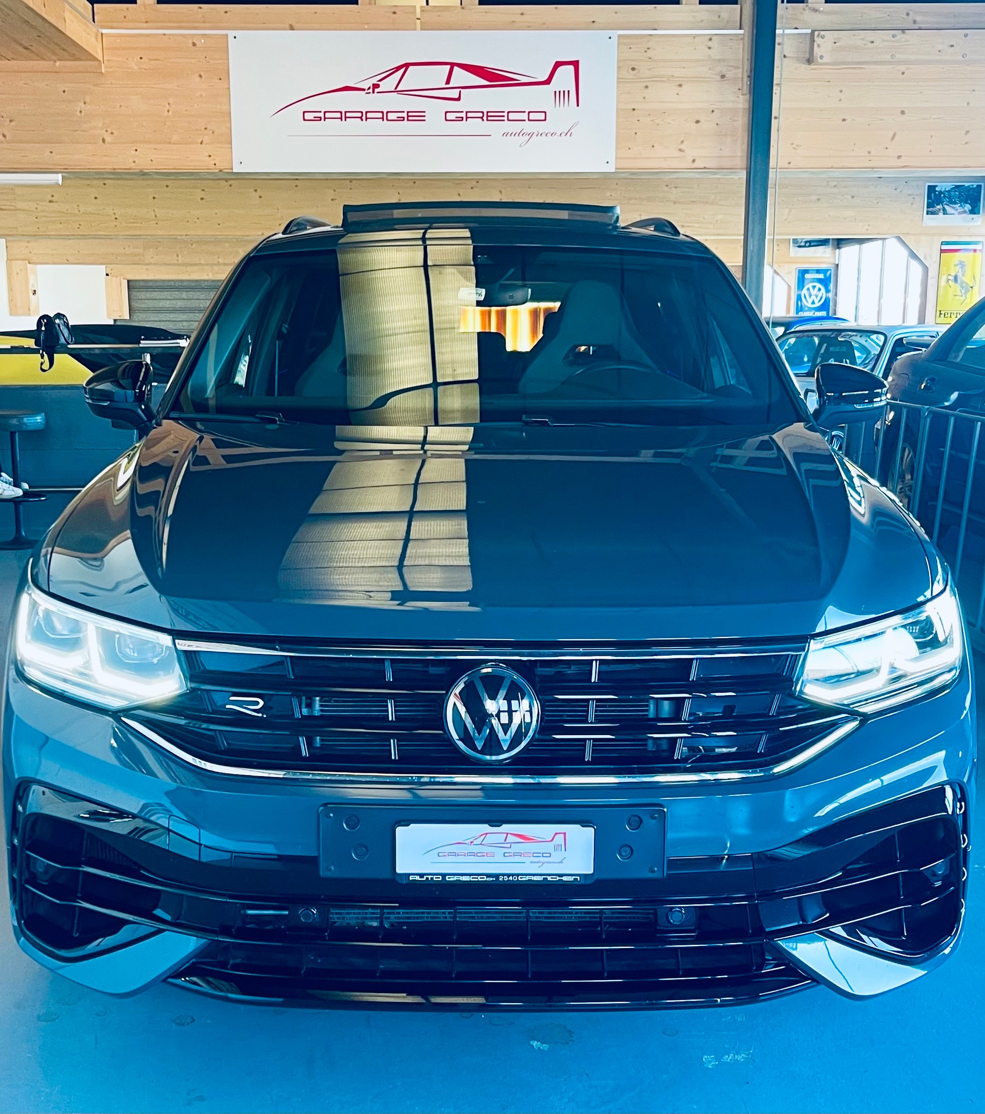 VW Tiguan 2.0TSI R 4Motion DSG "320PS"-image-3