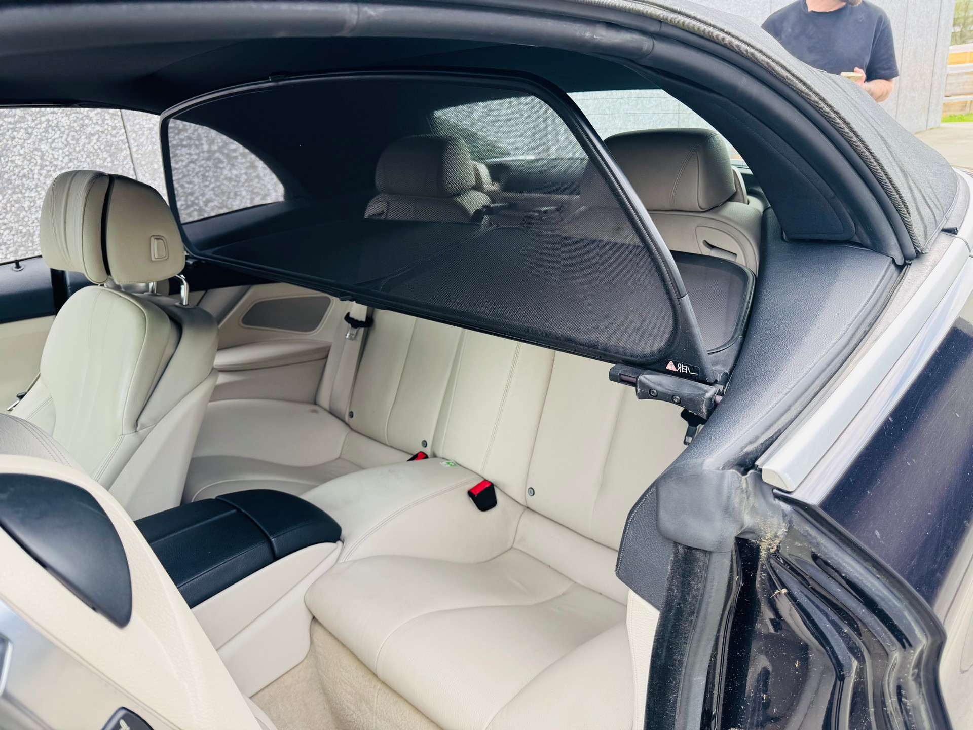 BMW 640d Cabrio xDrive-image-15