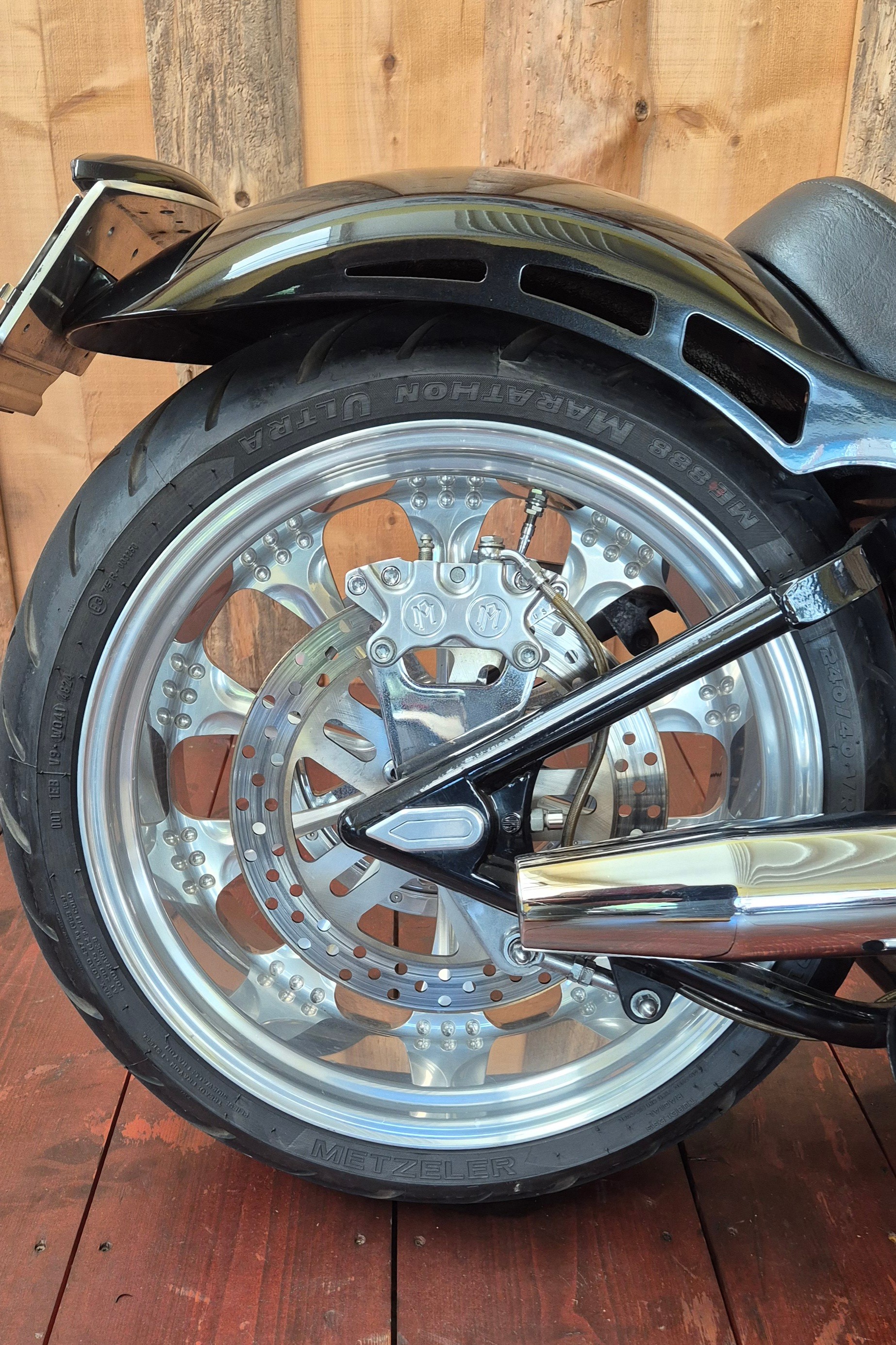 HARLEY-DAVIDSON FXSTC Softail Custom-image-9