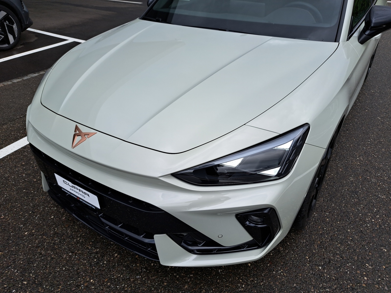 CUPRA Leon 2.0 TSI 300 VZ DSG-image-21
