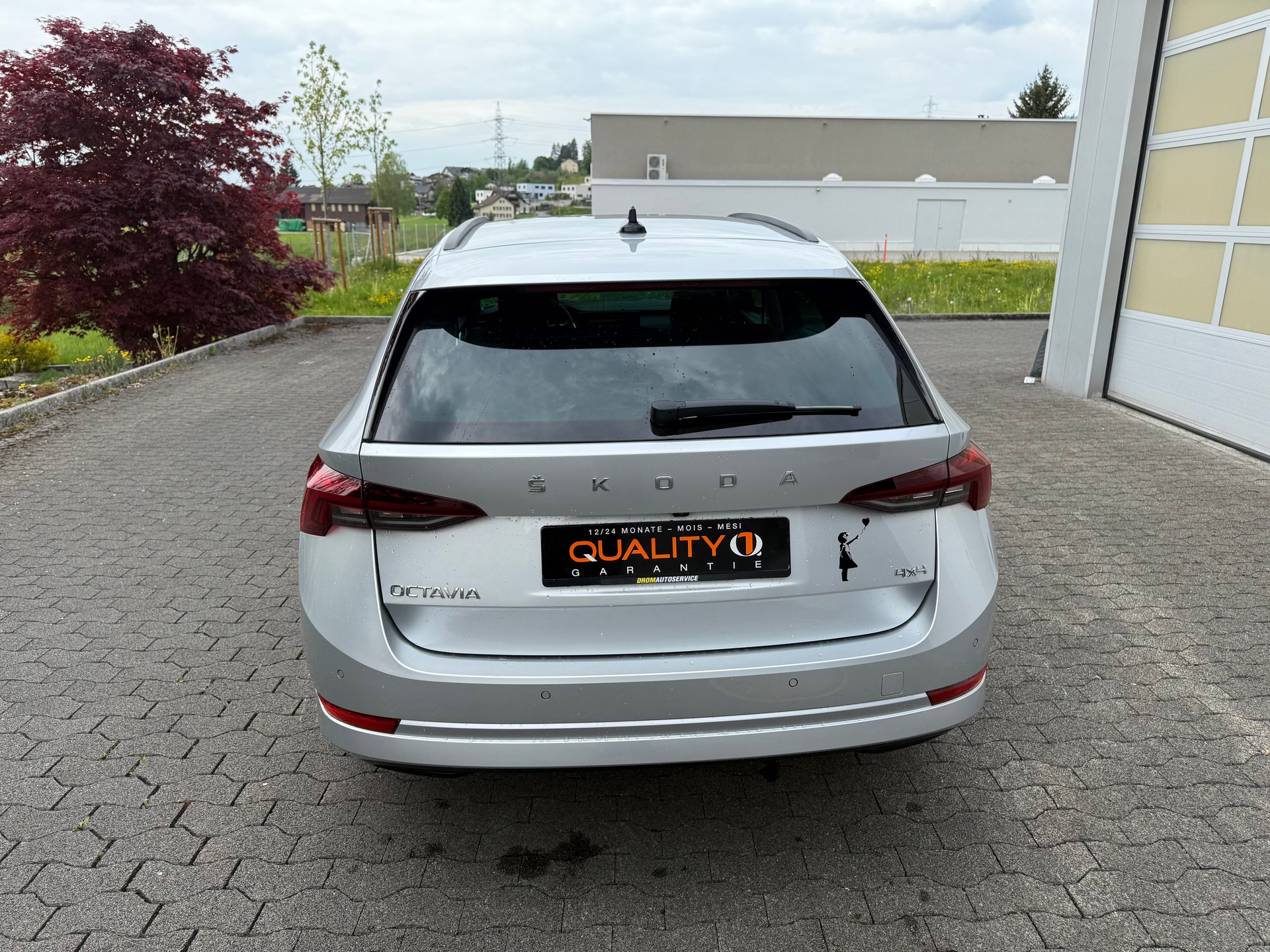 SKODA Octavia Combi 2.0 TDI DSG Style 4x4-image-6