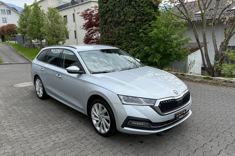 SKODA Octavia Combi 2.0 TDI DSG Style 4x4