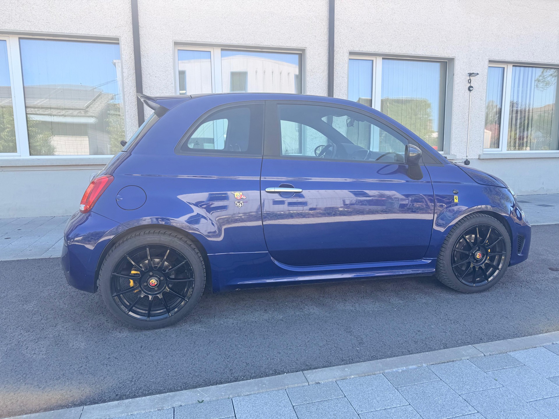 FIAT 595 1.4 16V Turbo Abarth Turismo-image-9