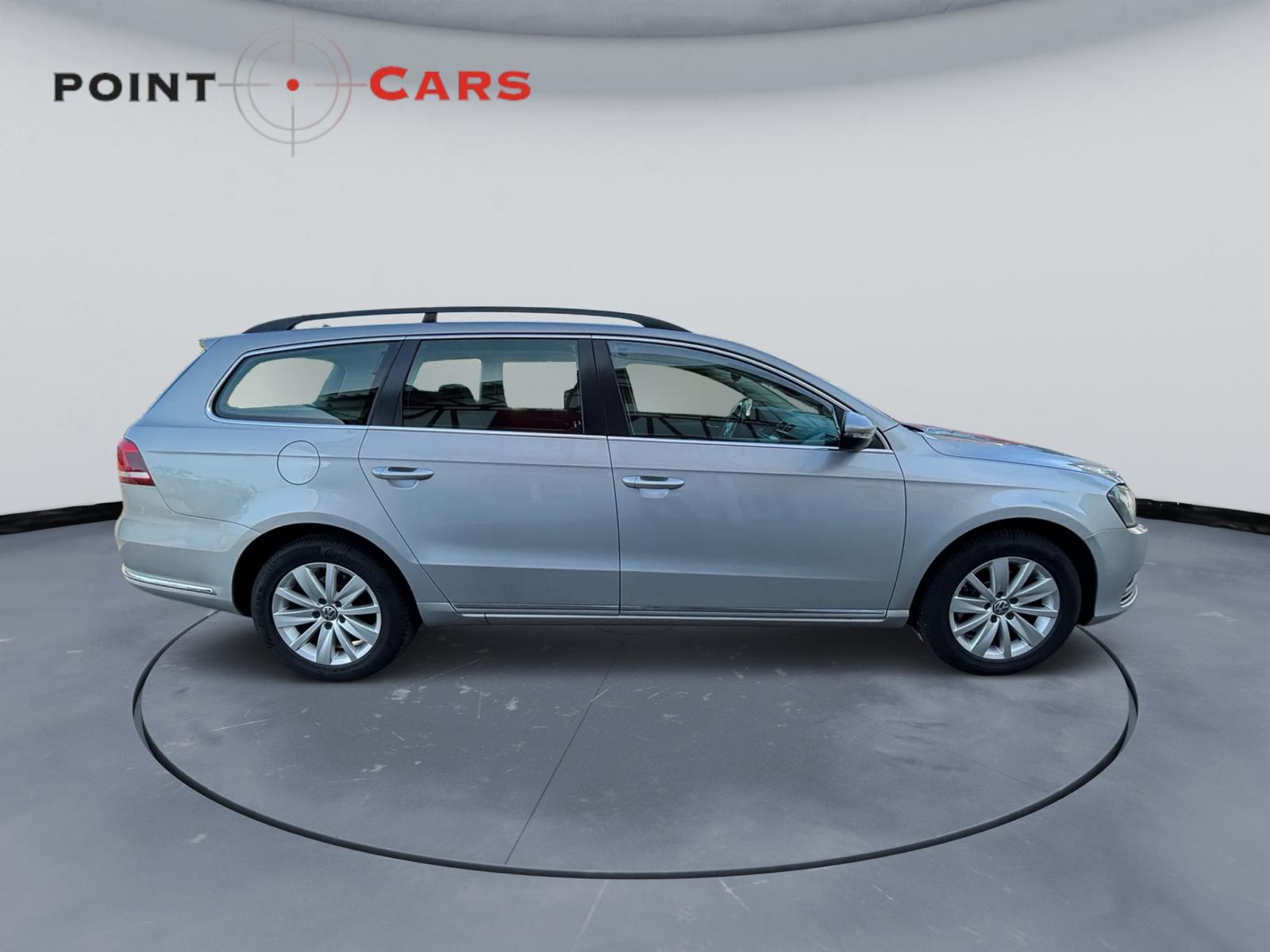 VW Passat Variant 1.4 TSI BMT Trendline-image-5
