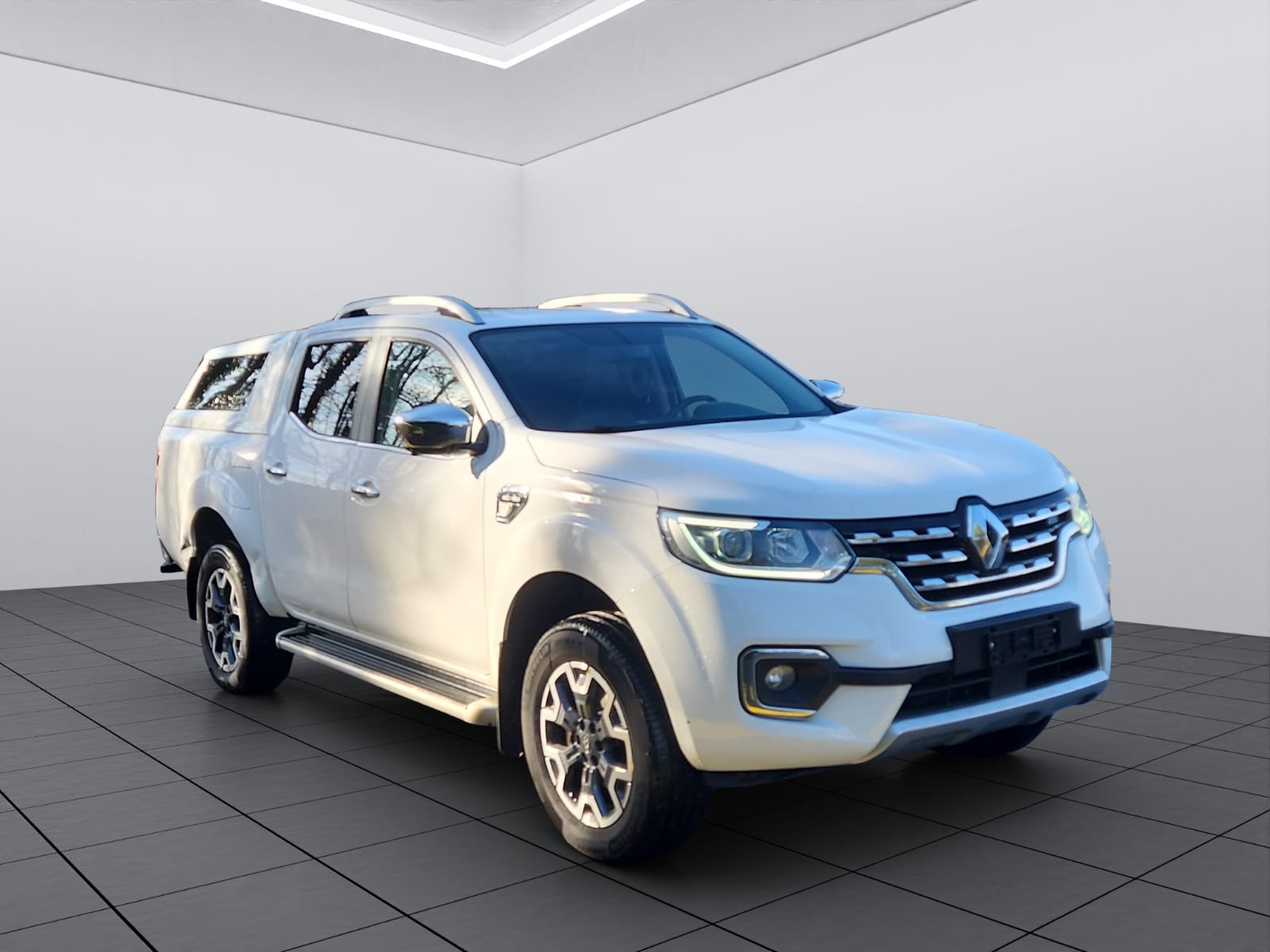 RENAULT Alaskan Doppel Cabine Twin Turbo dCi 190 4WD Zen A-showroom-element-2
