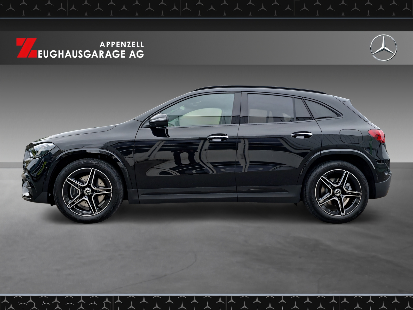 MERCEDES-BENZ GLA 250 4Matic Swiss Star-showroom-element-1