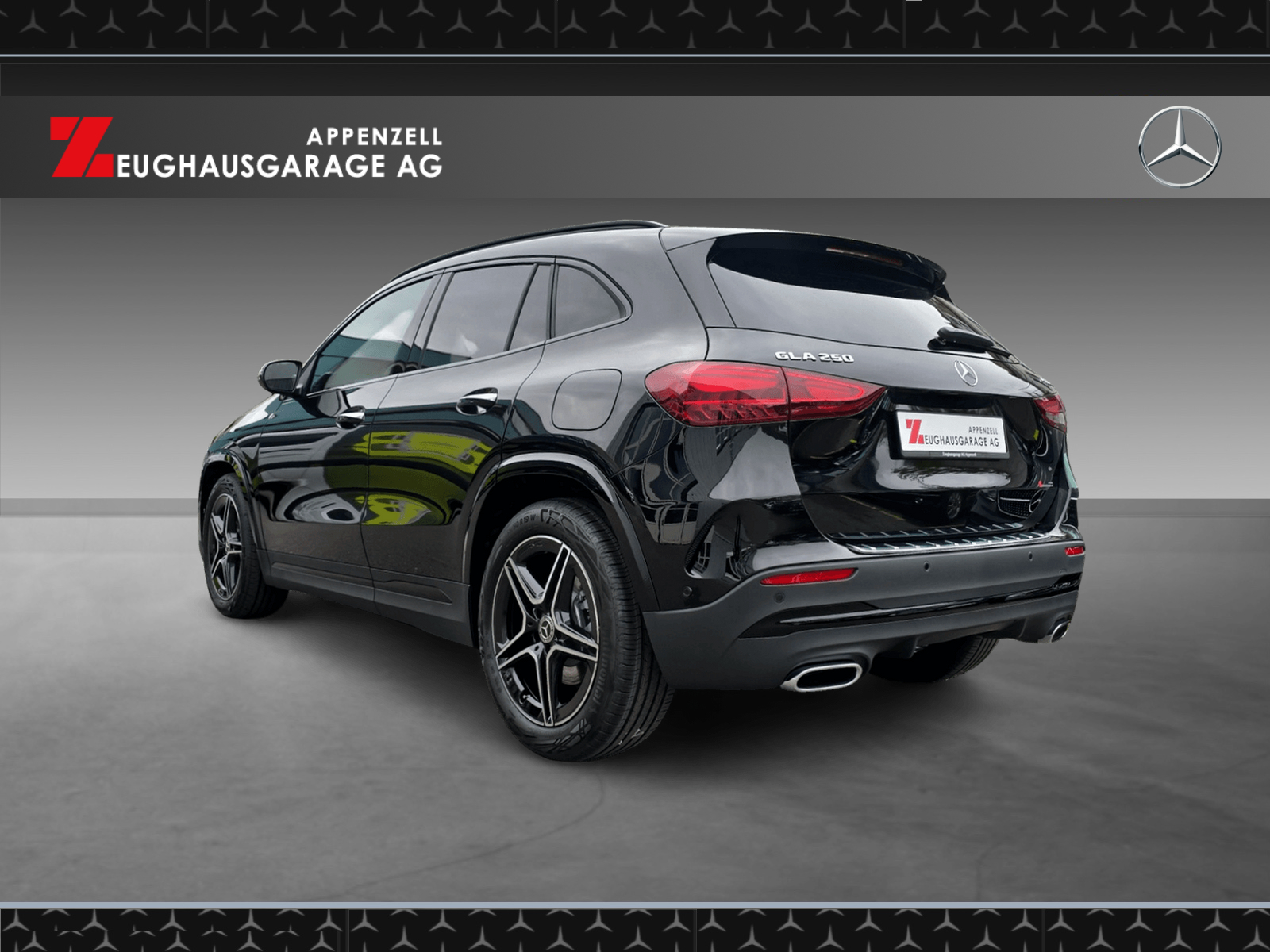 MERCEDES-BENZ GLA 250 4Matic Swiss Star-showroom-element-2