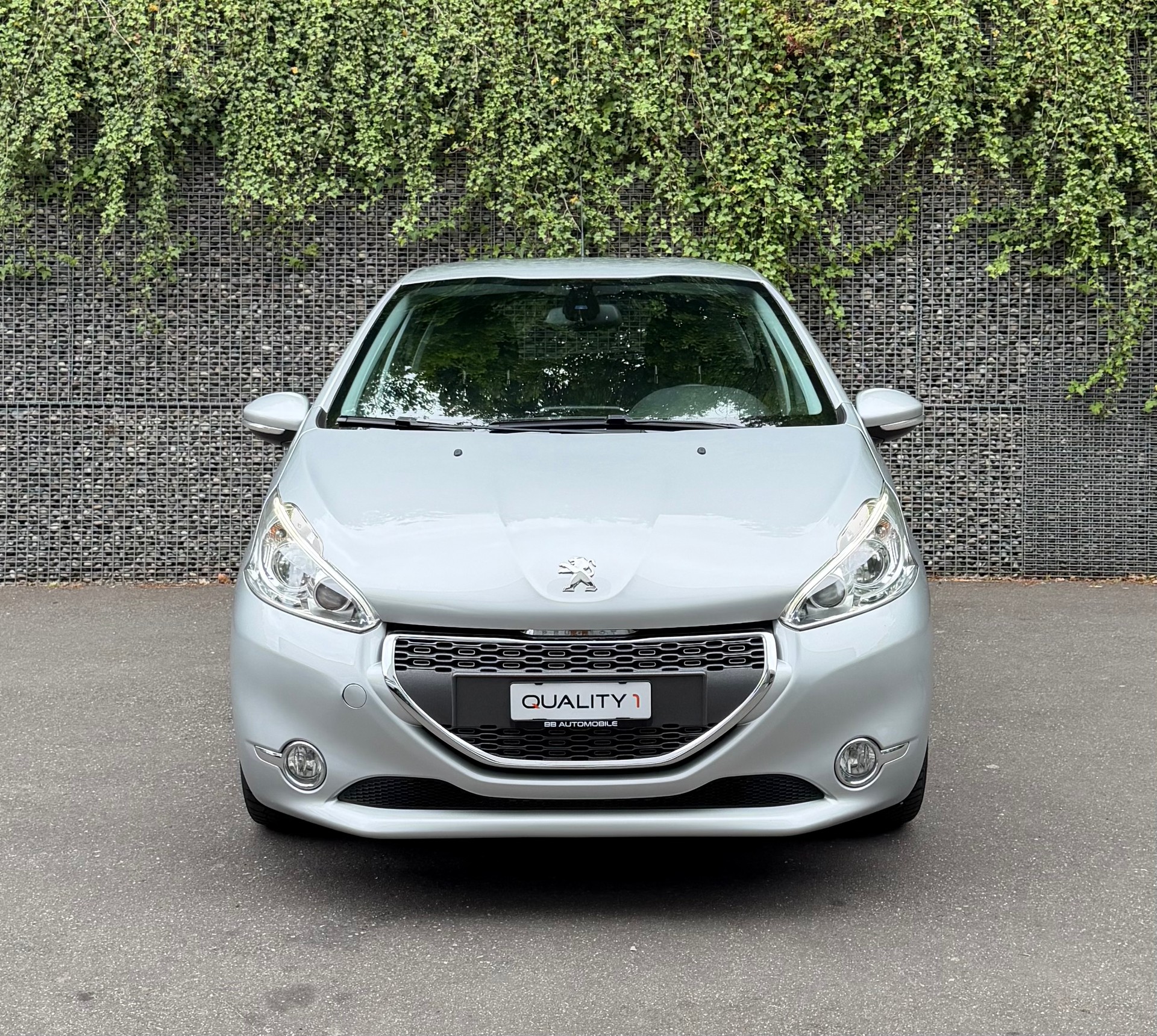 PEUGEOT 208 1.6 VTI Intuitive 1 Jahr Garantie-image-7