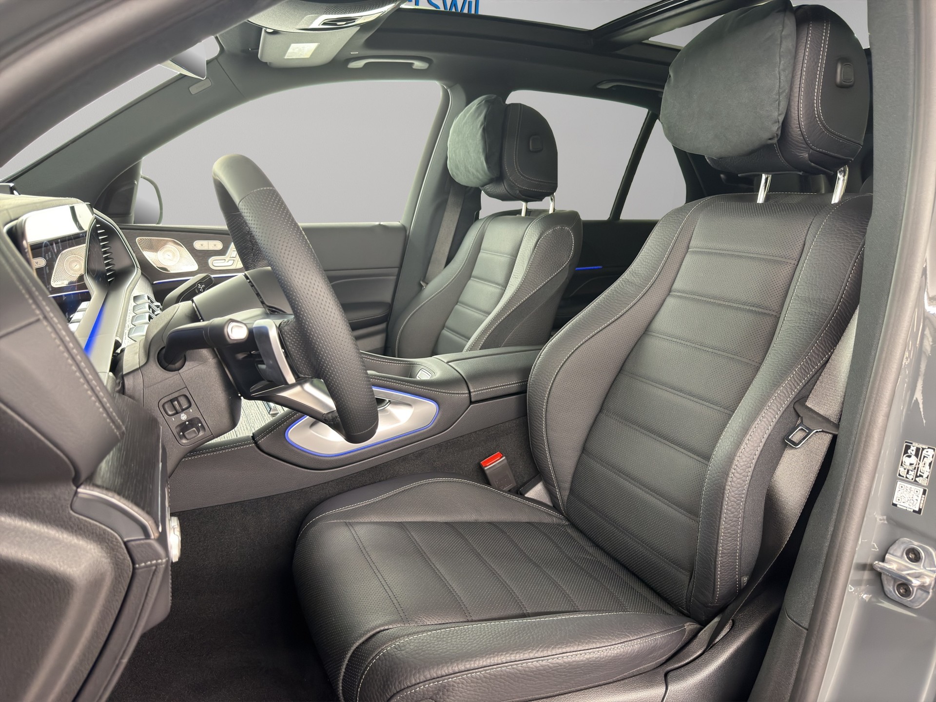 MERCEDES-BENZ GLE 450 d AMG Line 4matic-image-8