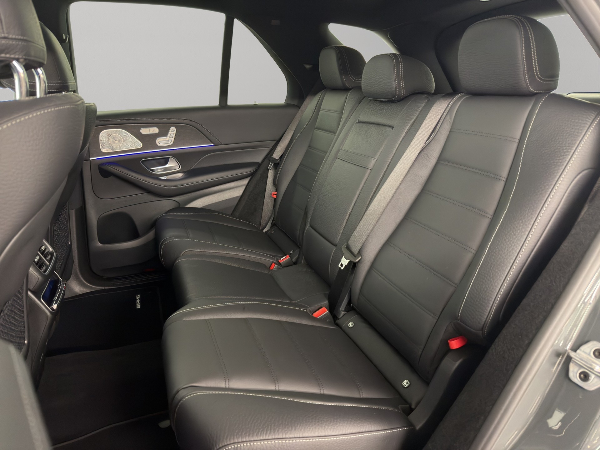 MERCEDES-BENZ GLE 450 d AMG Line 4matic-image-11
