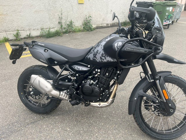 ROYAL ENFIELD Himalayan 452 Tubeless