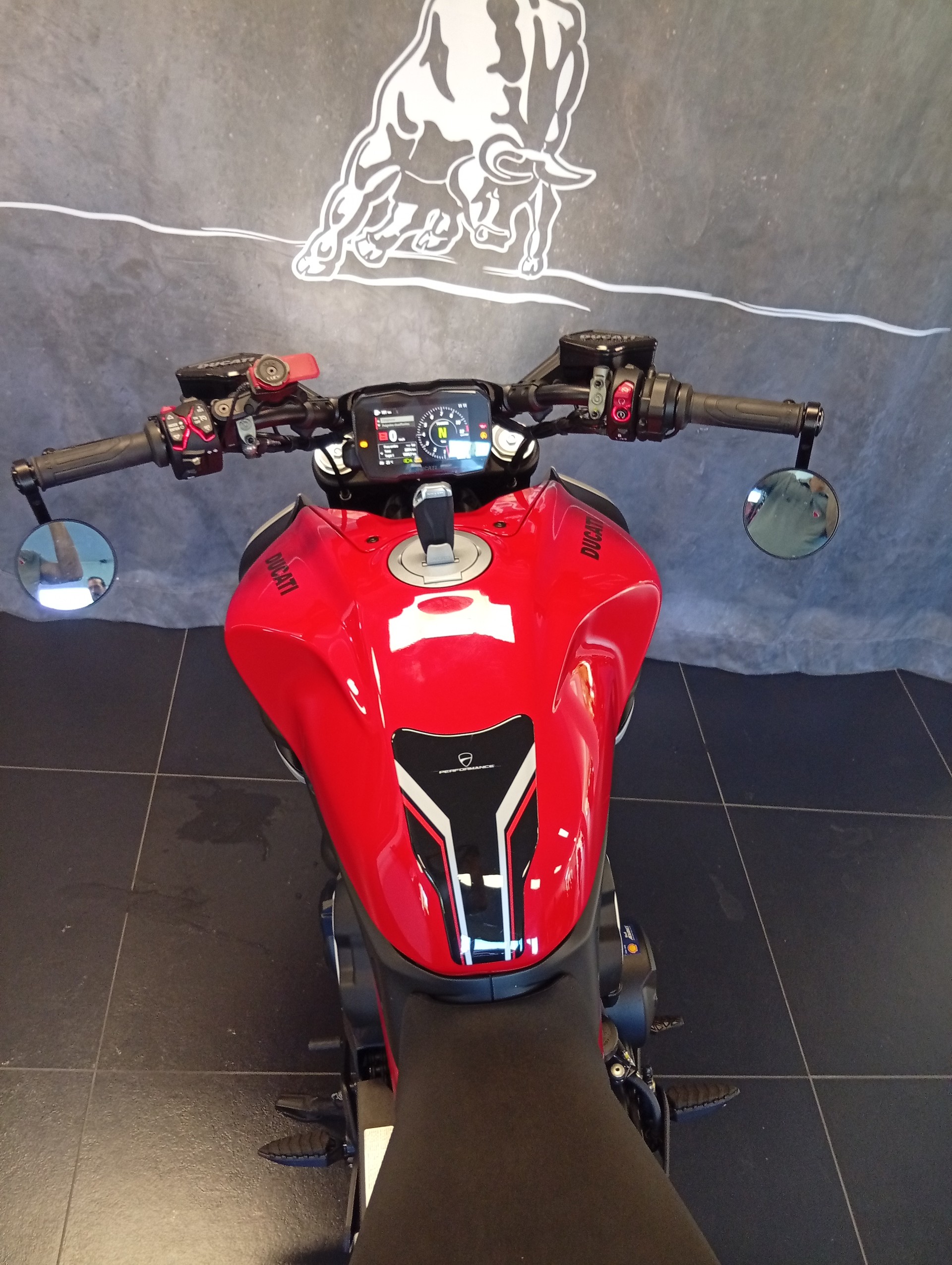 DUCATI Diavel V4-image-7