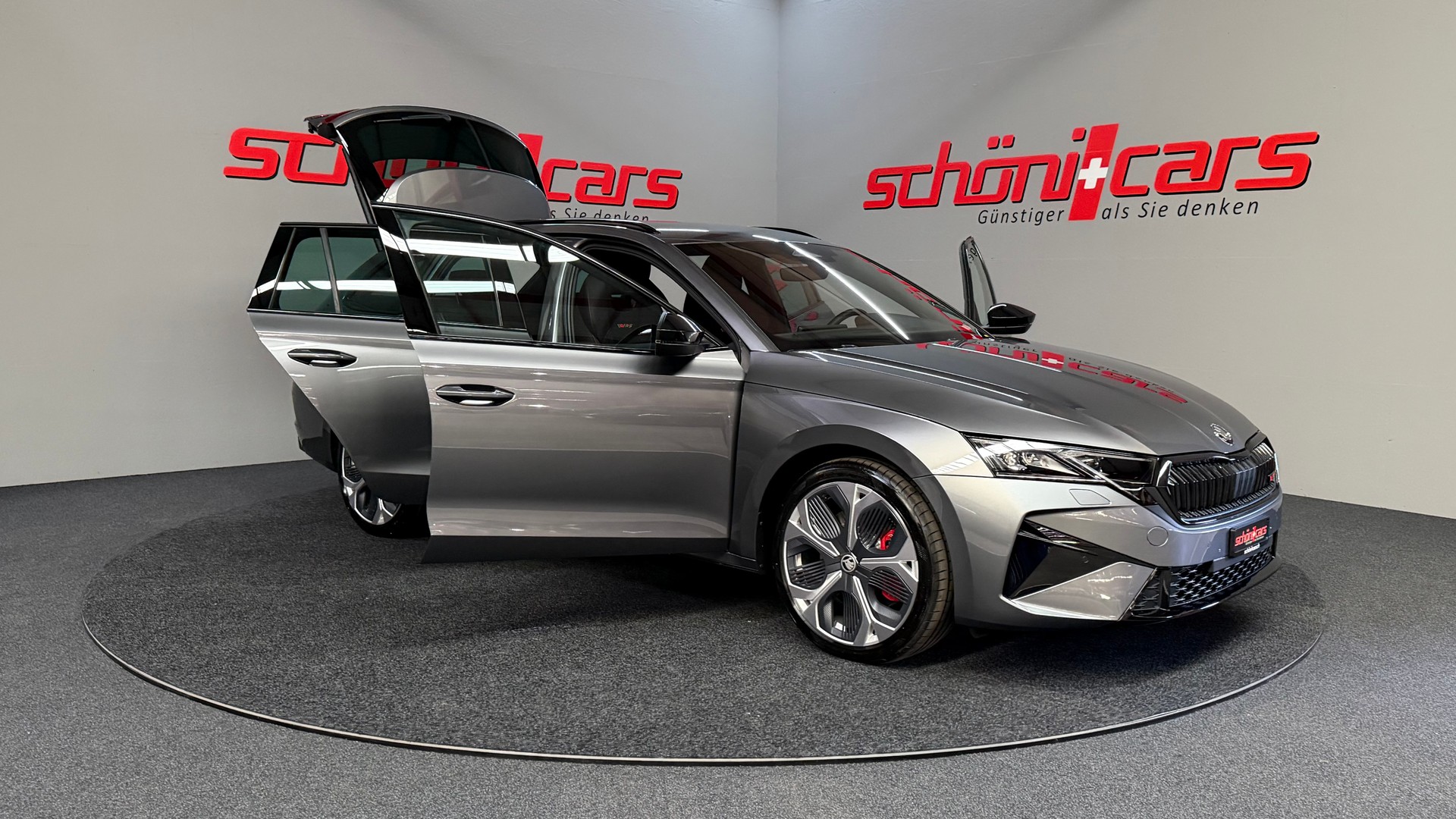 SKODA Octavia Combi 2.0 TSI DSG RS-image-8