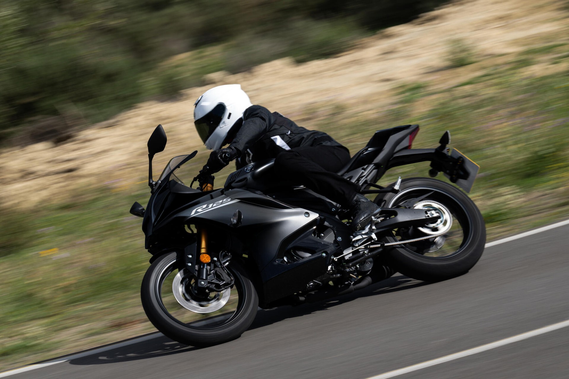 YAMAHA R 125-image-2