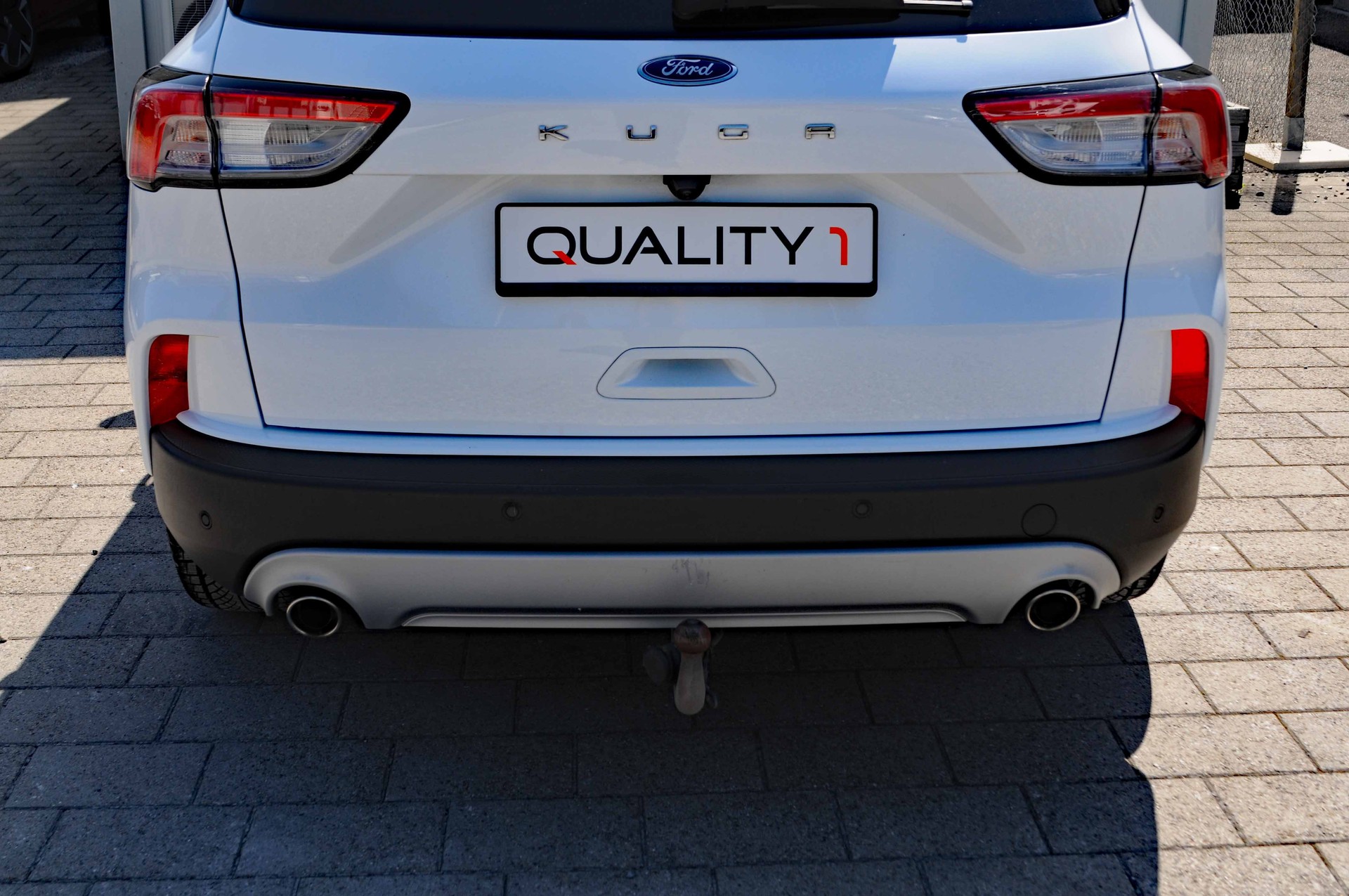 FORD Kuga 2.0 TDCi EcoBlue Titanium 4WD-image-19