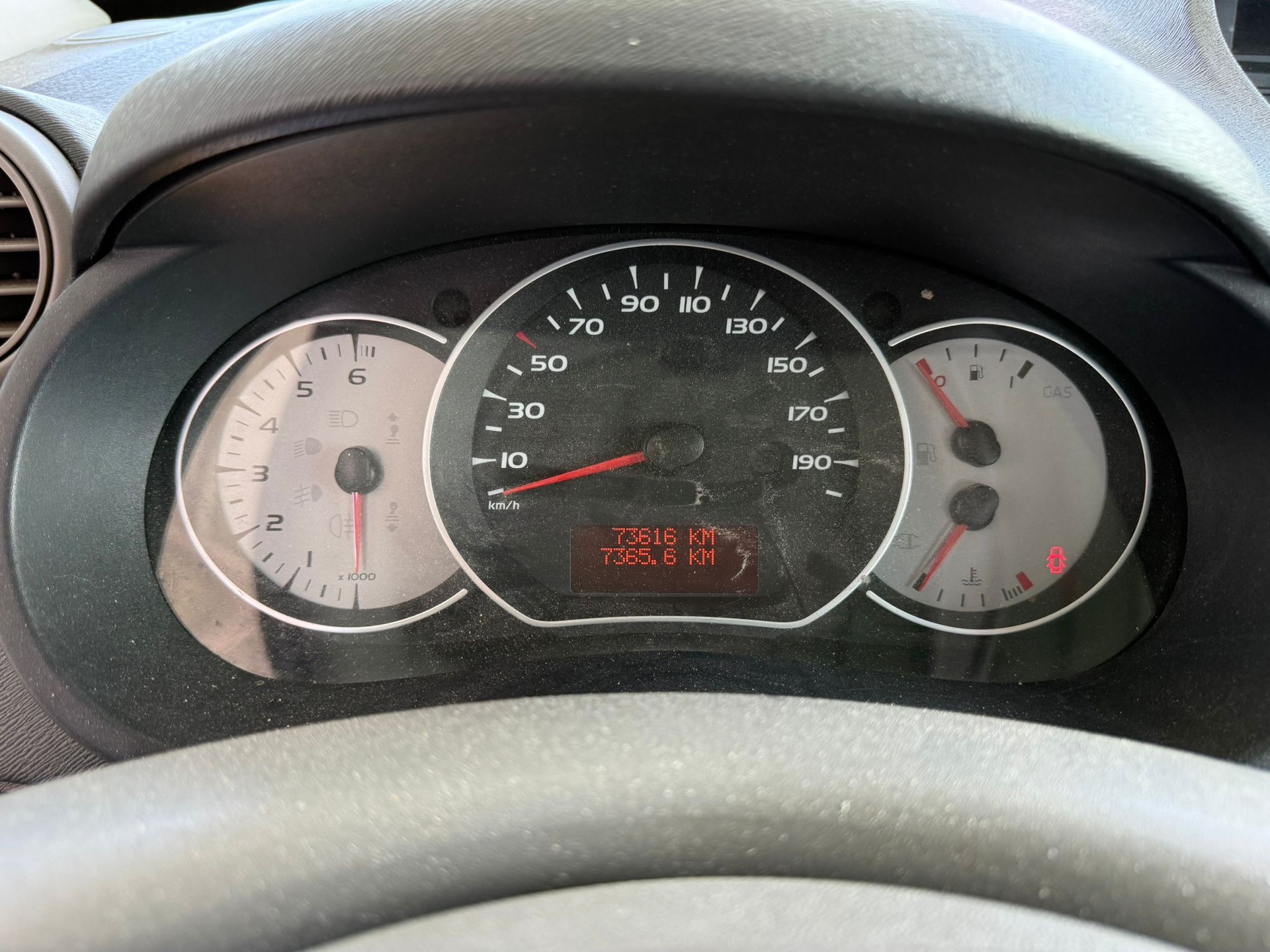 RENAULT Kangoo Be Bop 1.6 16V-image-7