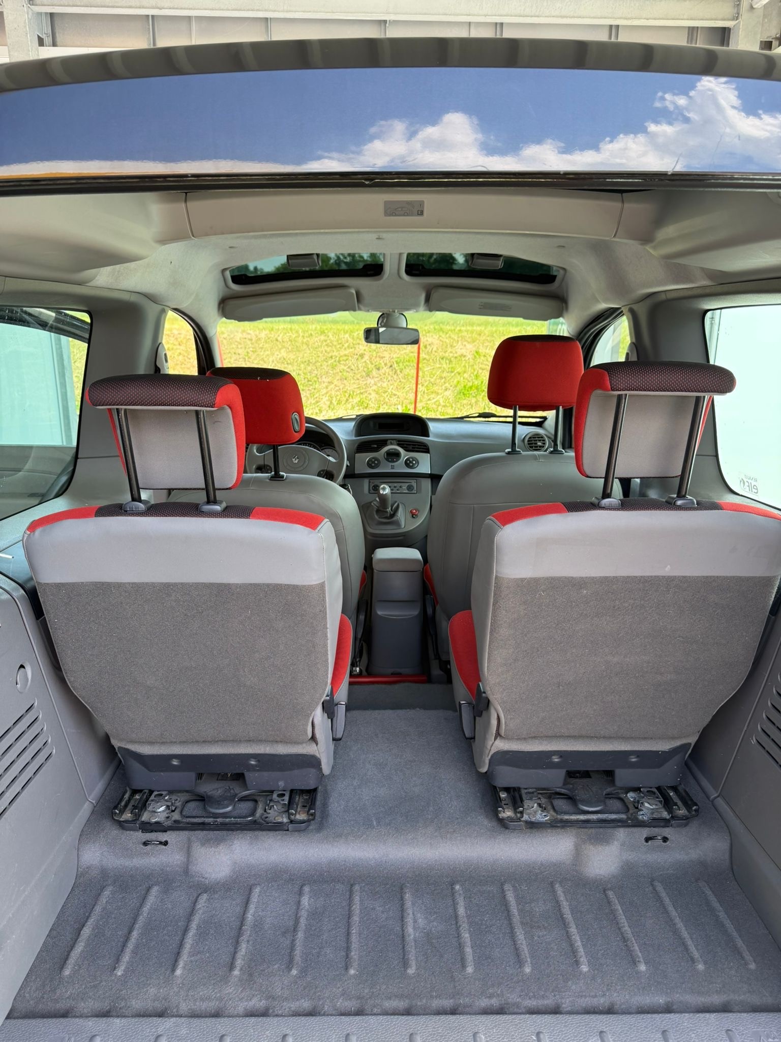 RENAULT Kangoo Be Bop 1.6 16V-image-10
