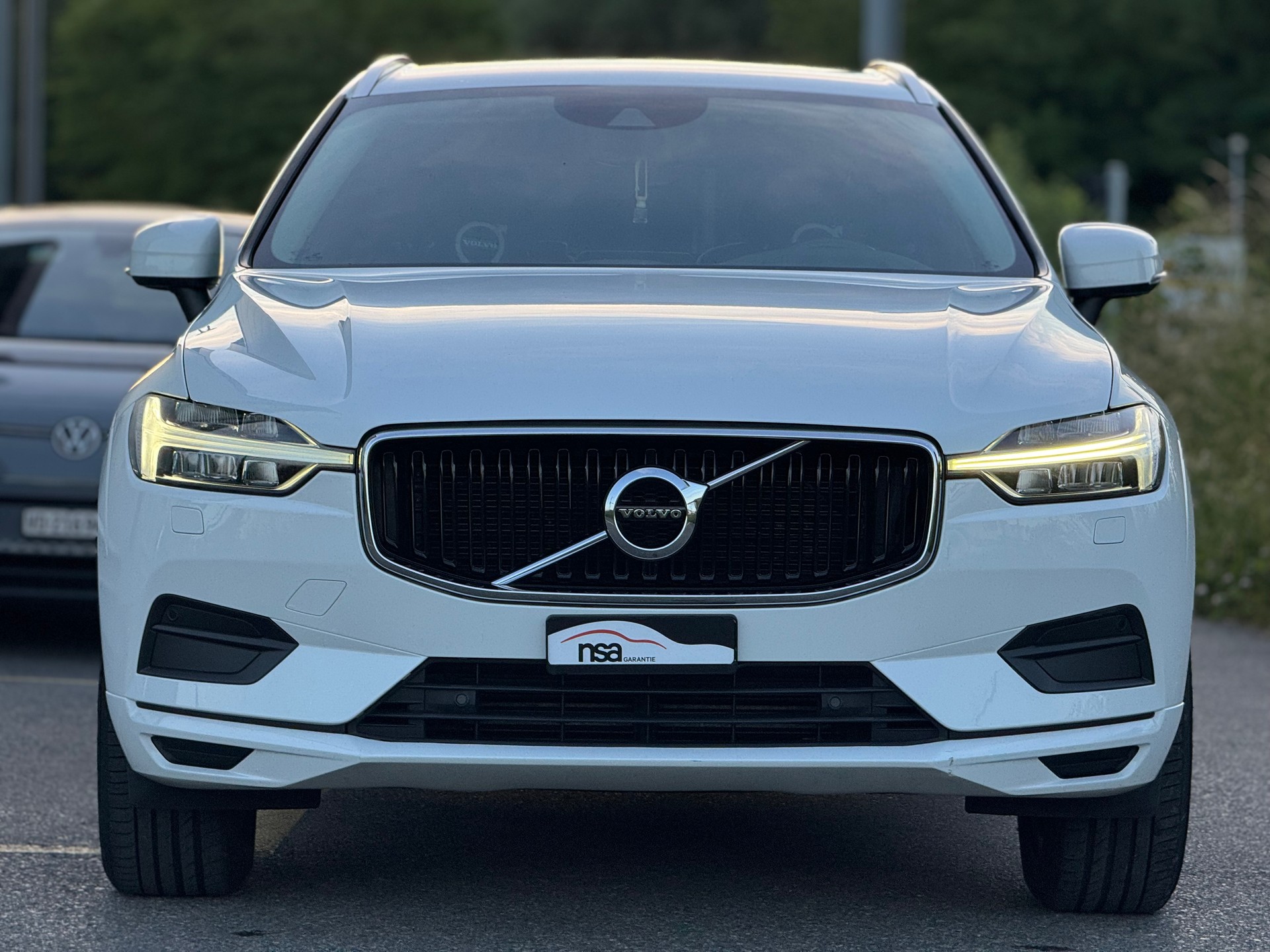 VOLVO XC60 D4 AWD Inscription Geartronic-image-1