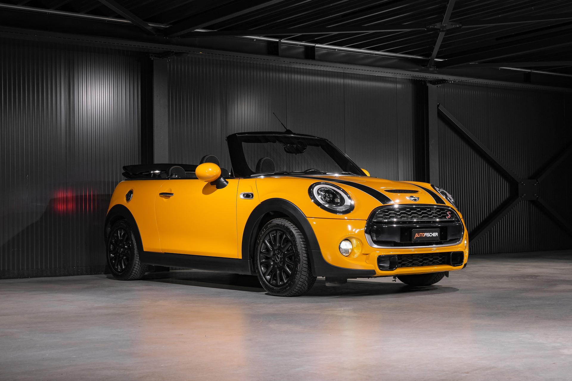 MINI Cooper S Cabriolet-image-4