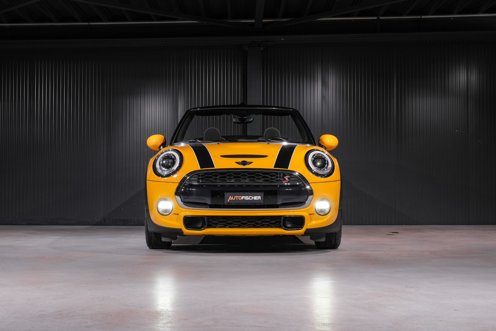 MINI Cooper S Cabriolet-showroom-element-2
