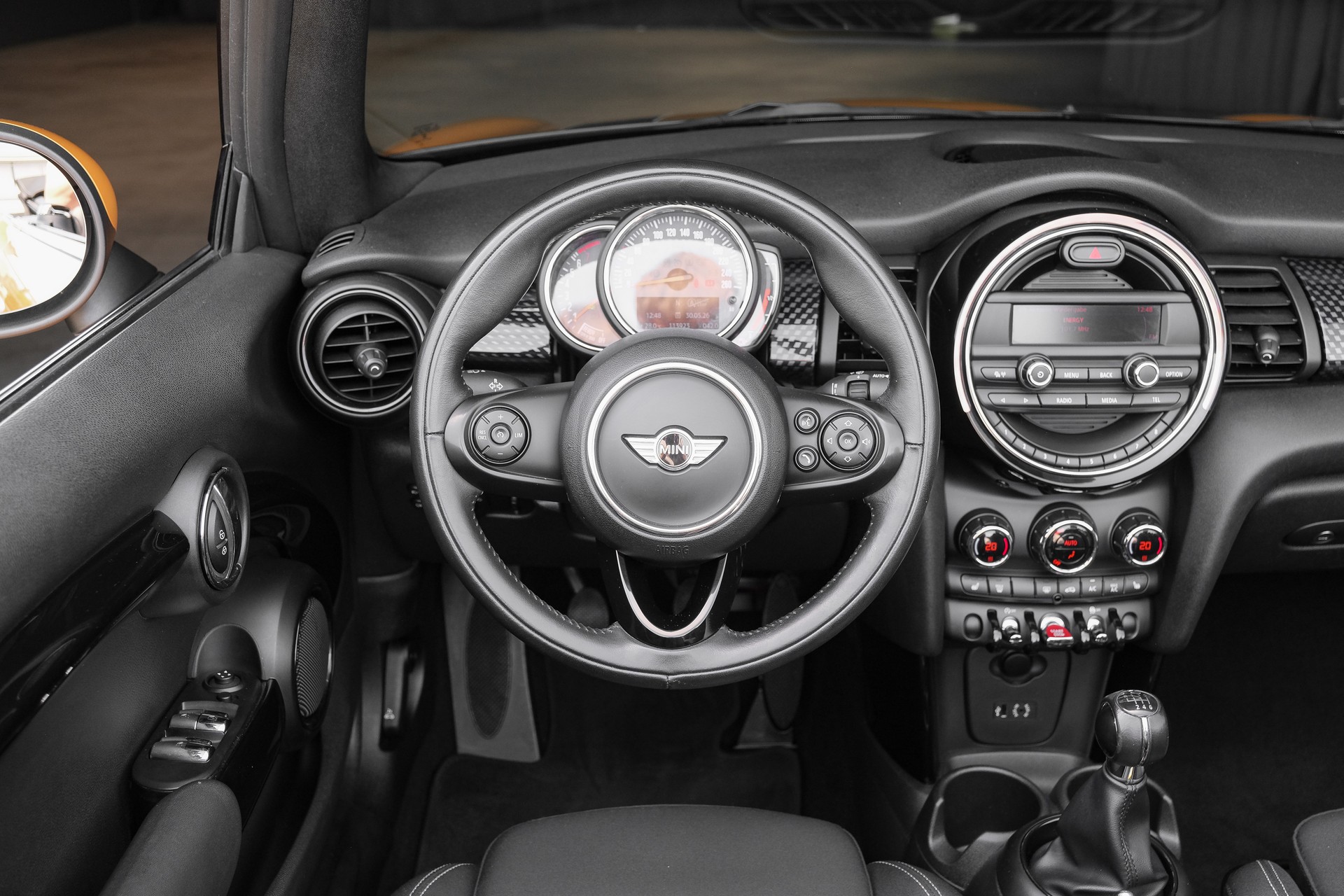 MINI Cooper S Cabriolet-image-15