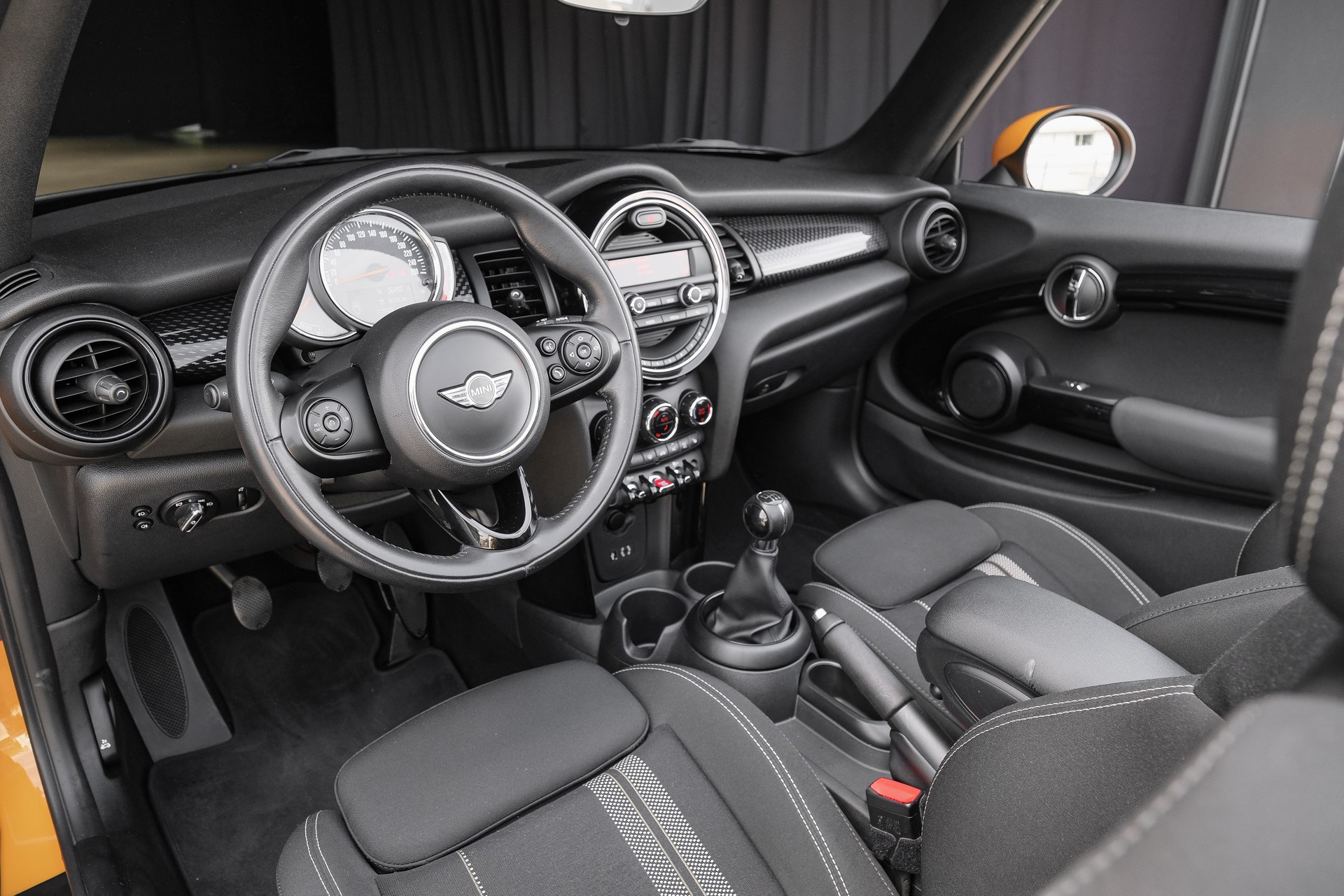 MINI Cooper S Cabriolet-image-12