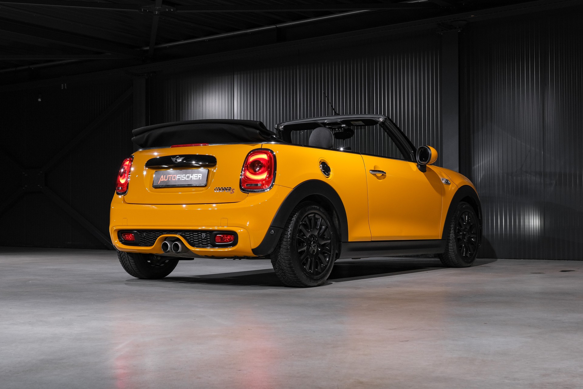 MINI Cooper S Cabriolet-image-6