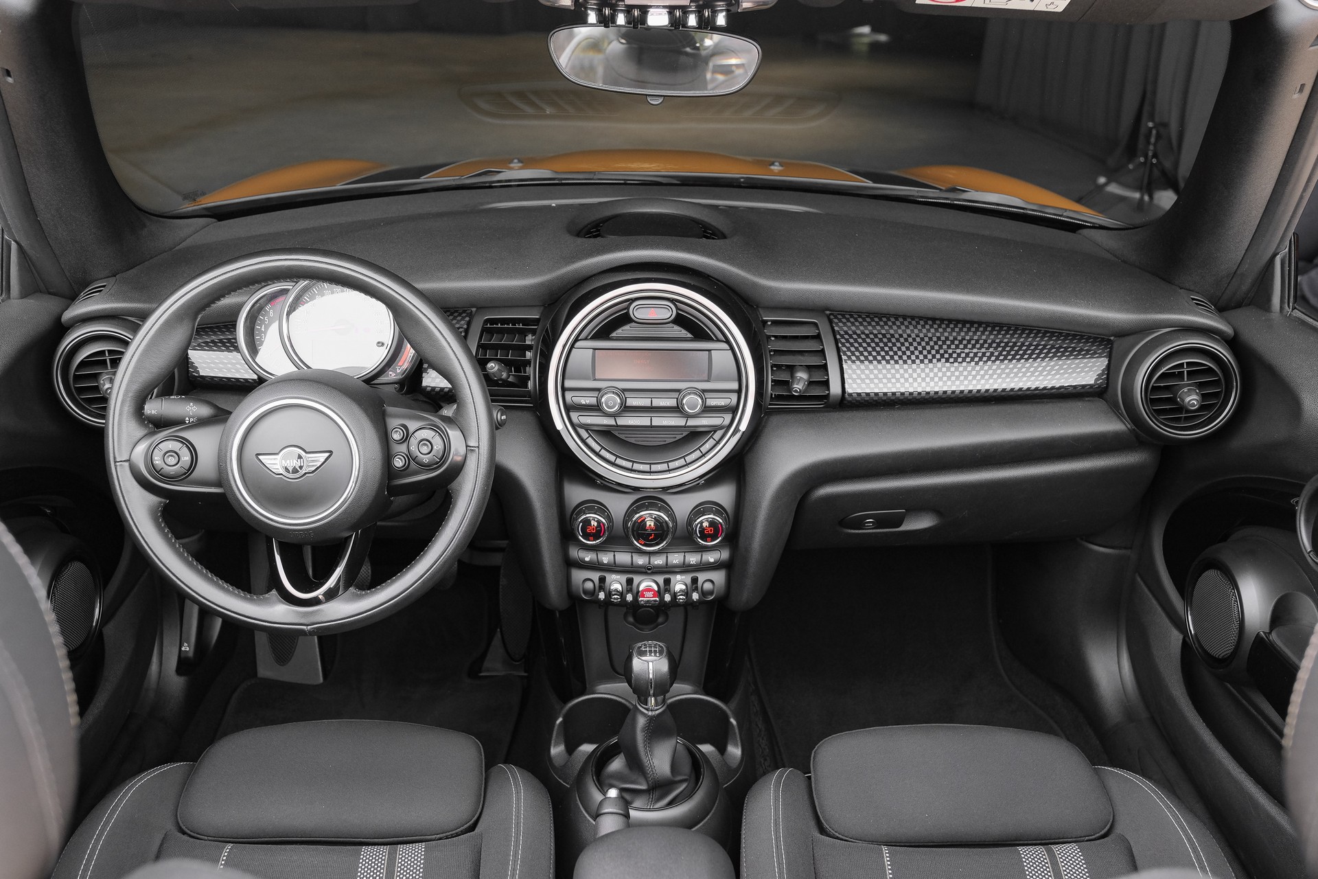 MINI Cooper S Cabriolet-image-14