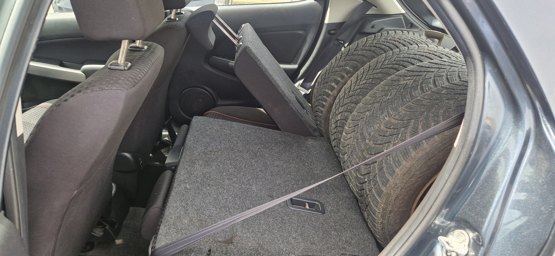 MAZDA 2 1.5i 16V Sport-image-5