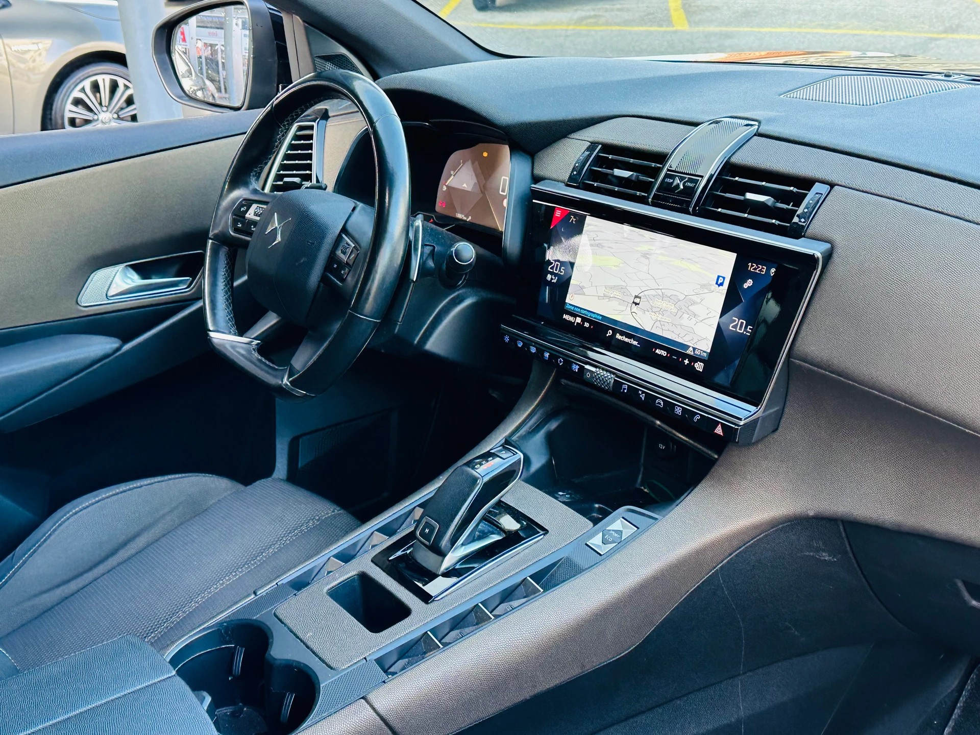 DS AUTOMOBILES DS 7 Crossback 1.6 THP La Première Automatic-image-12