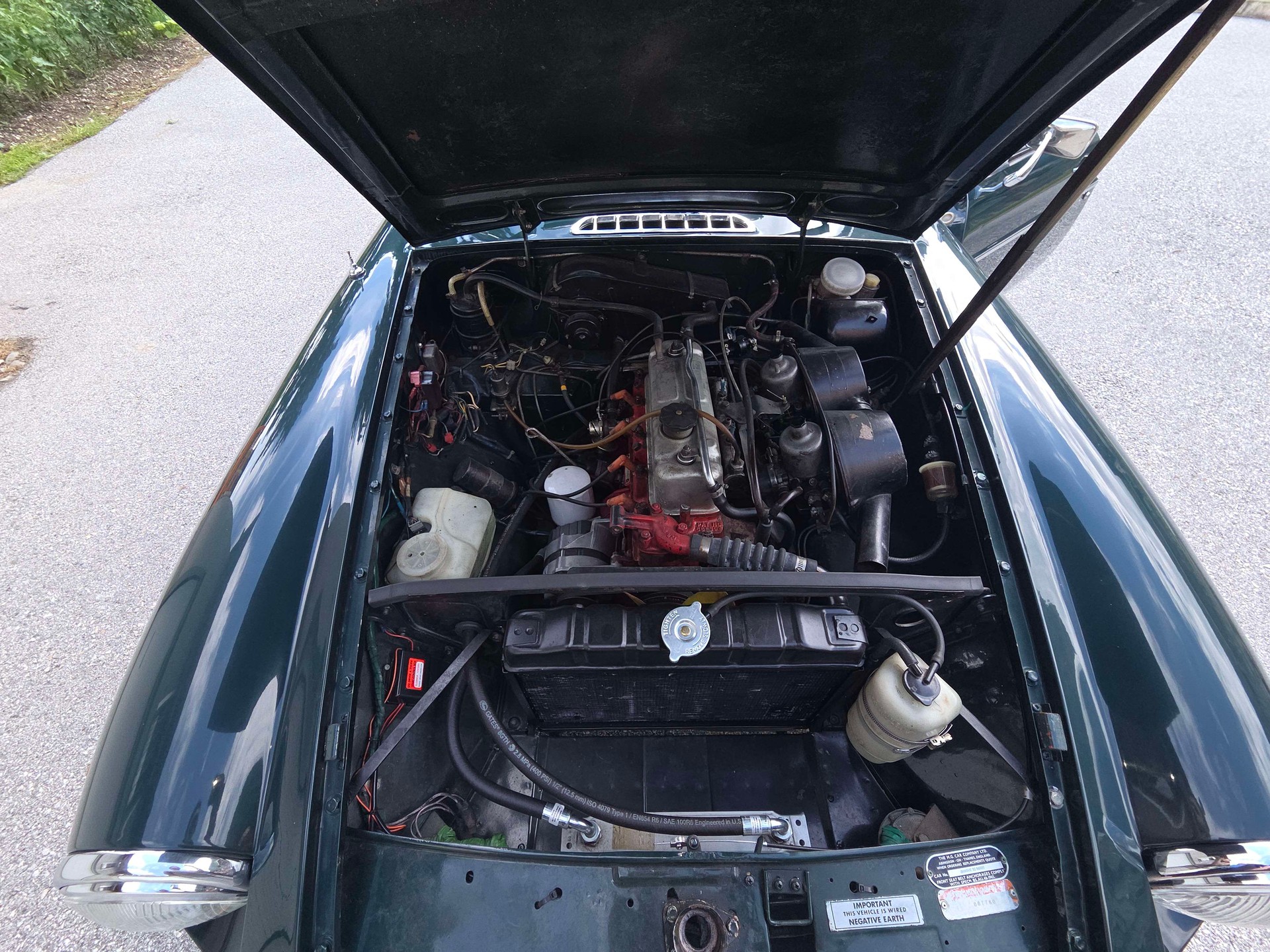 MG roadster-image-5