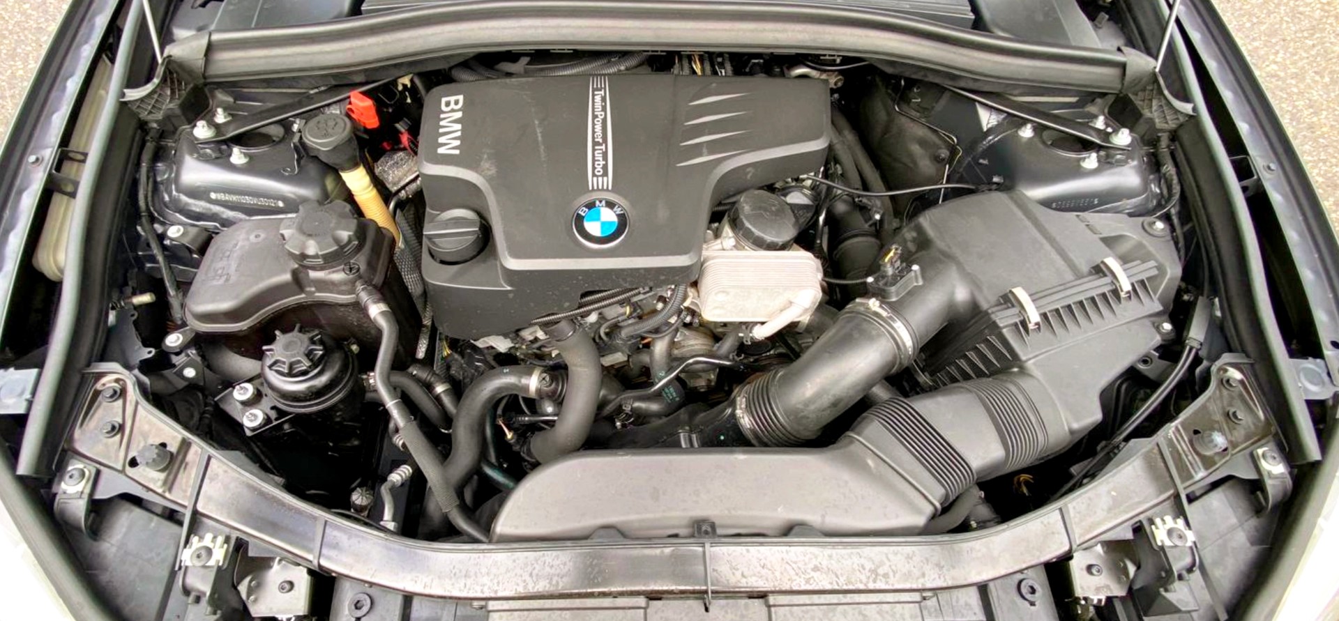 BMW X1 xDrive 28i Sport Line Steptronic-image-11