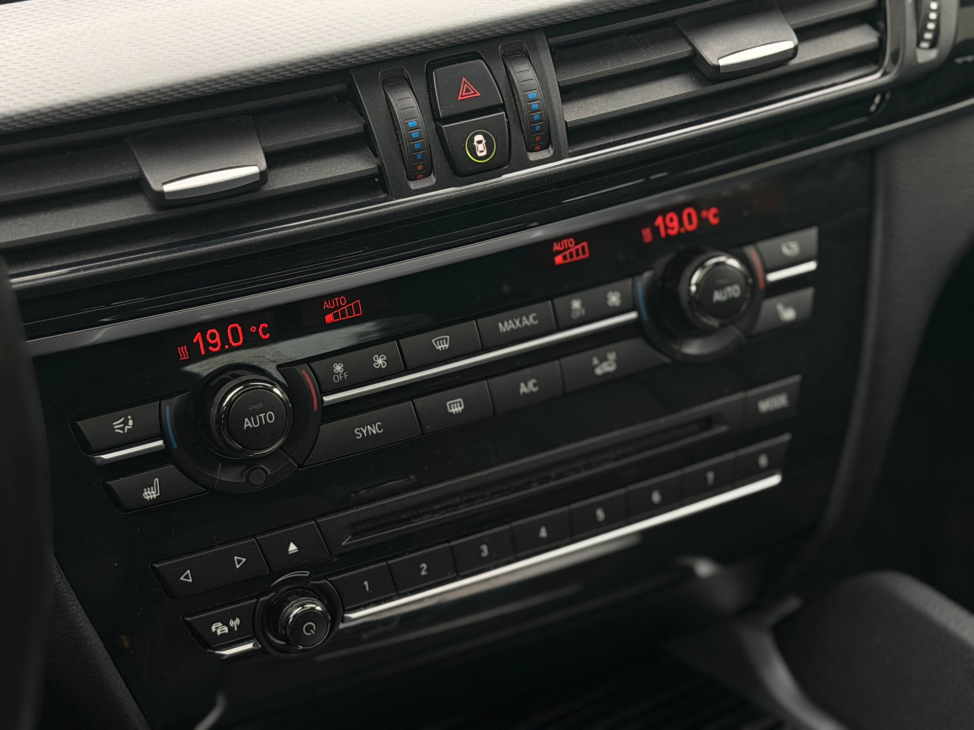 BMW X6 M50d Steptronic Automat | Frisch MFK | GARANTIE | HEAD-Up |Standheiz. | Night Vis. | Facelift | M-Sport |-image-15
