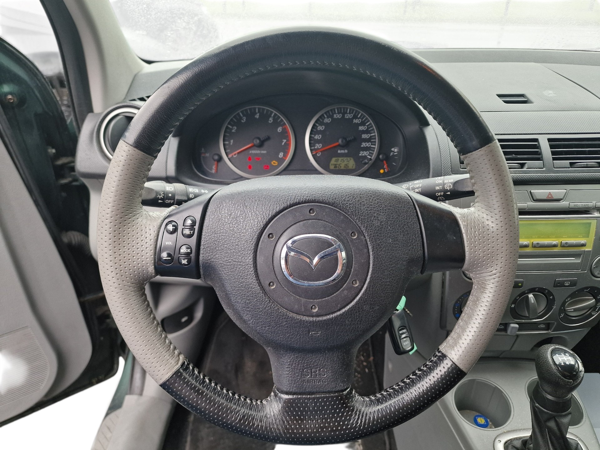 MAZDA 2 1.6i 16V Sport ab MFK 12Mt Gara 8xAlu-image-4